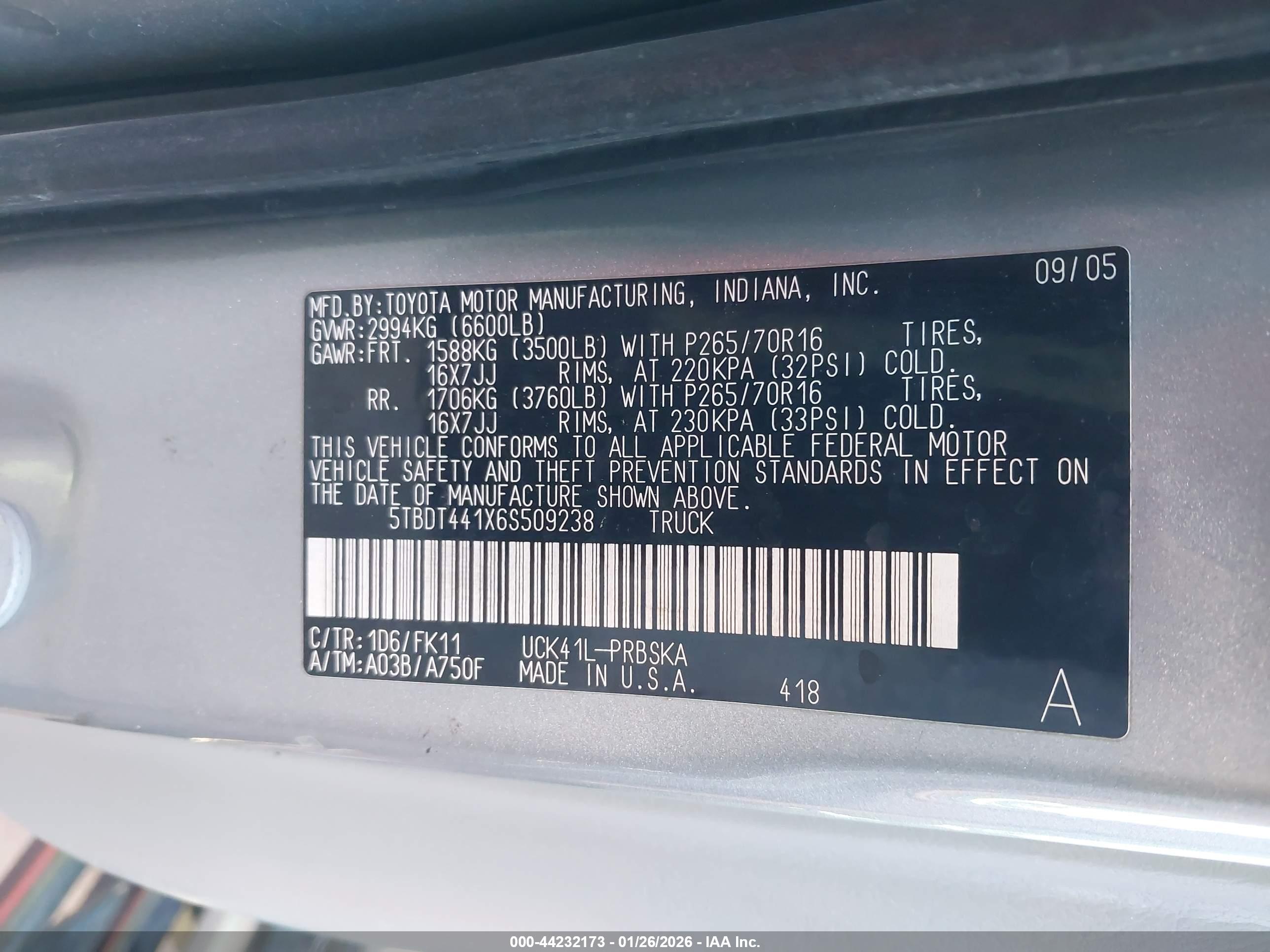TOYOTA TUNDRA image 9