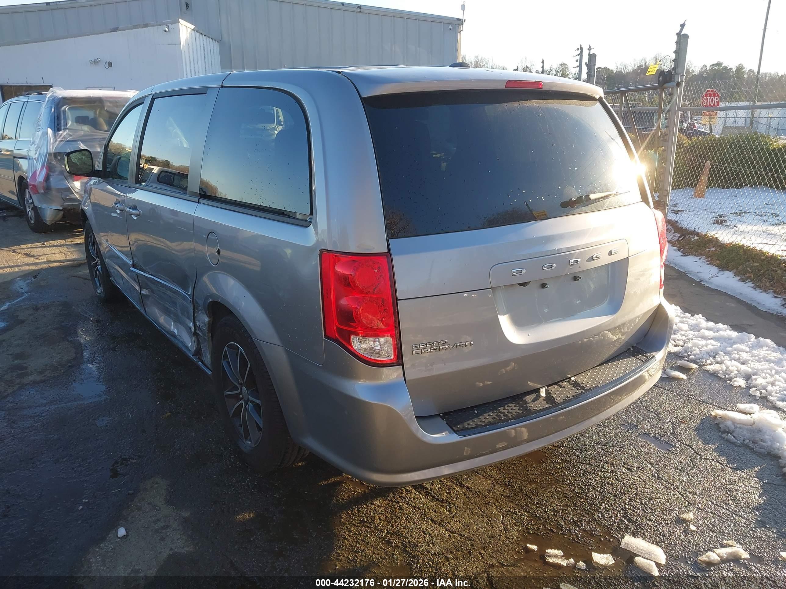 DODGE GRAND image 3