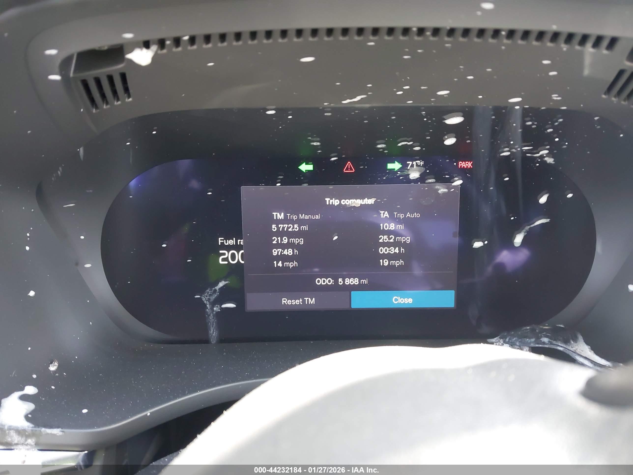 VOLVO XC60 image 7