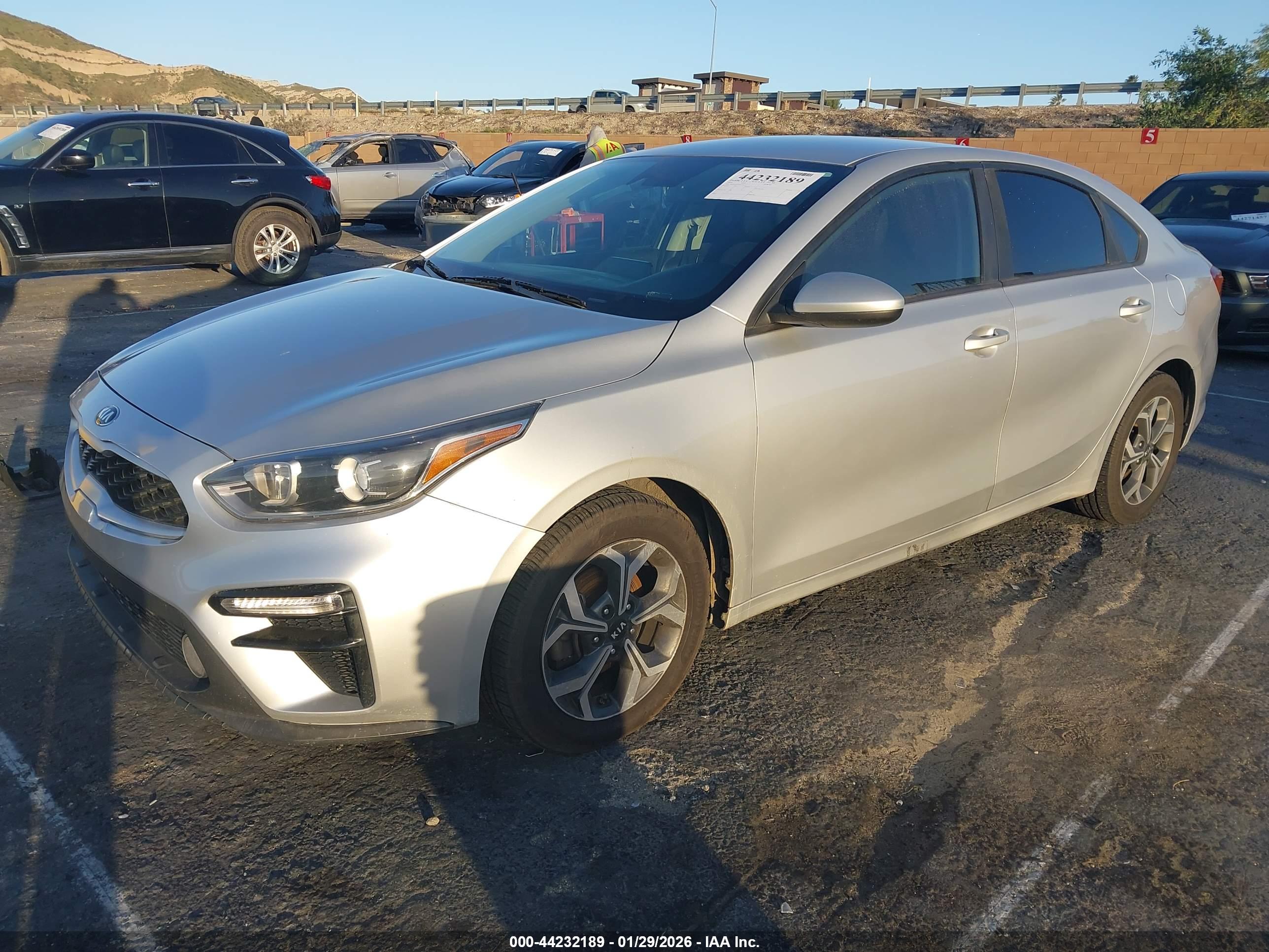 KIA FORTE image 2