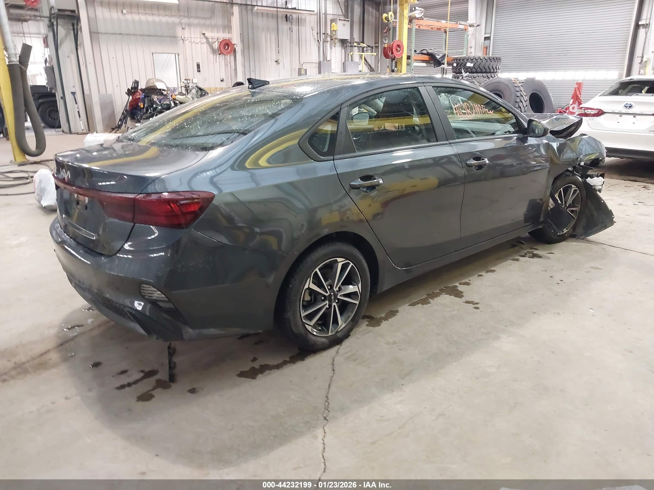KIA FORTE image 4