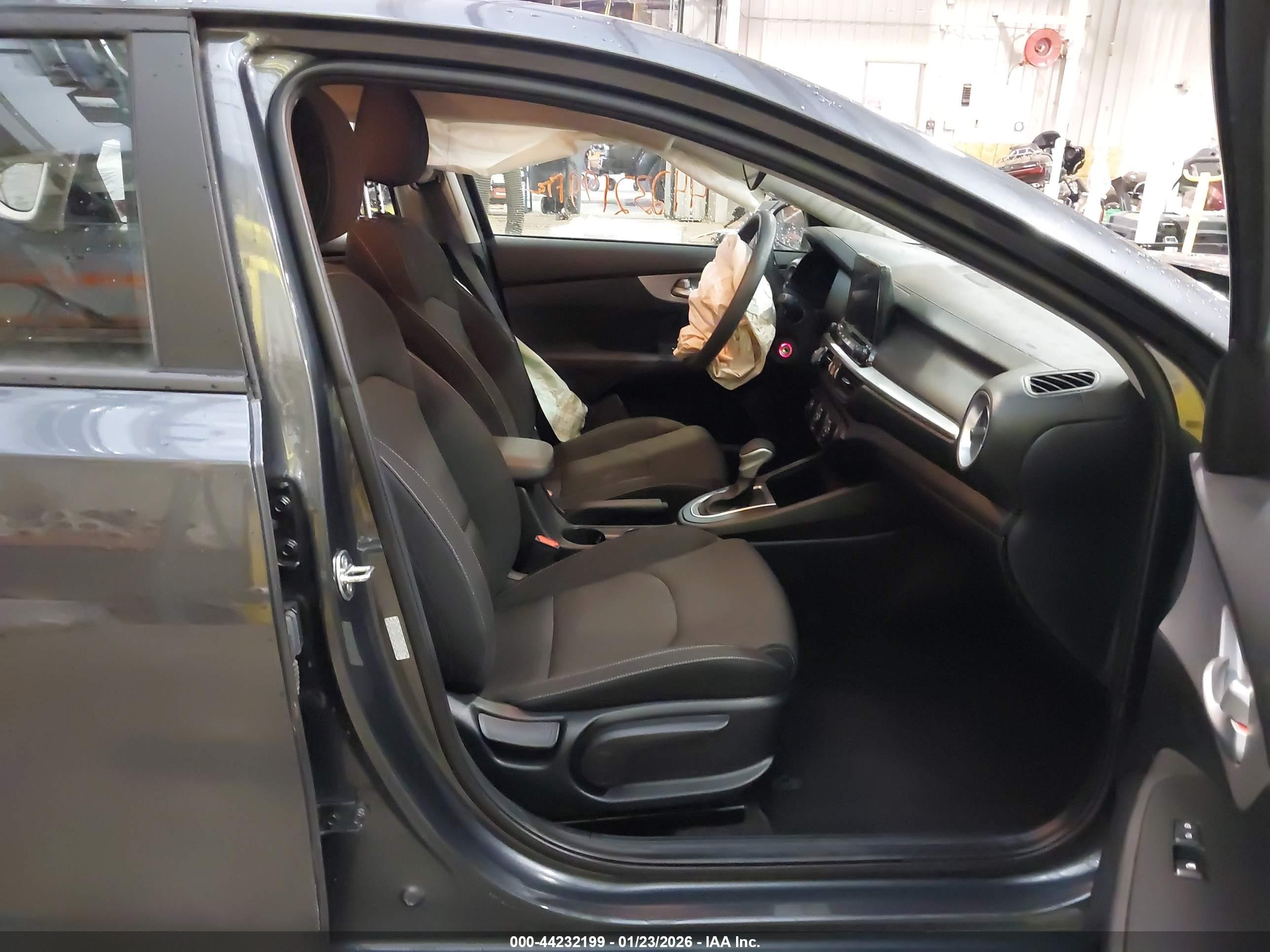 KIA FORTE image 5