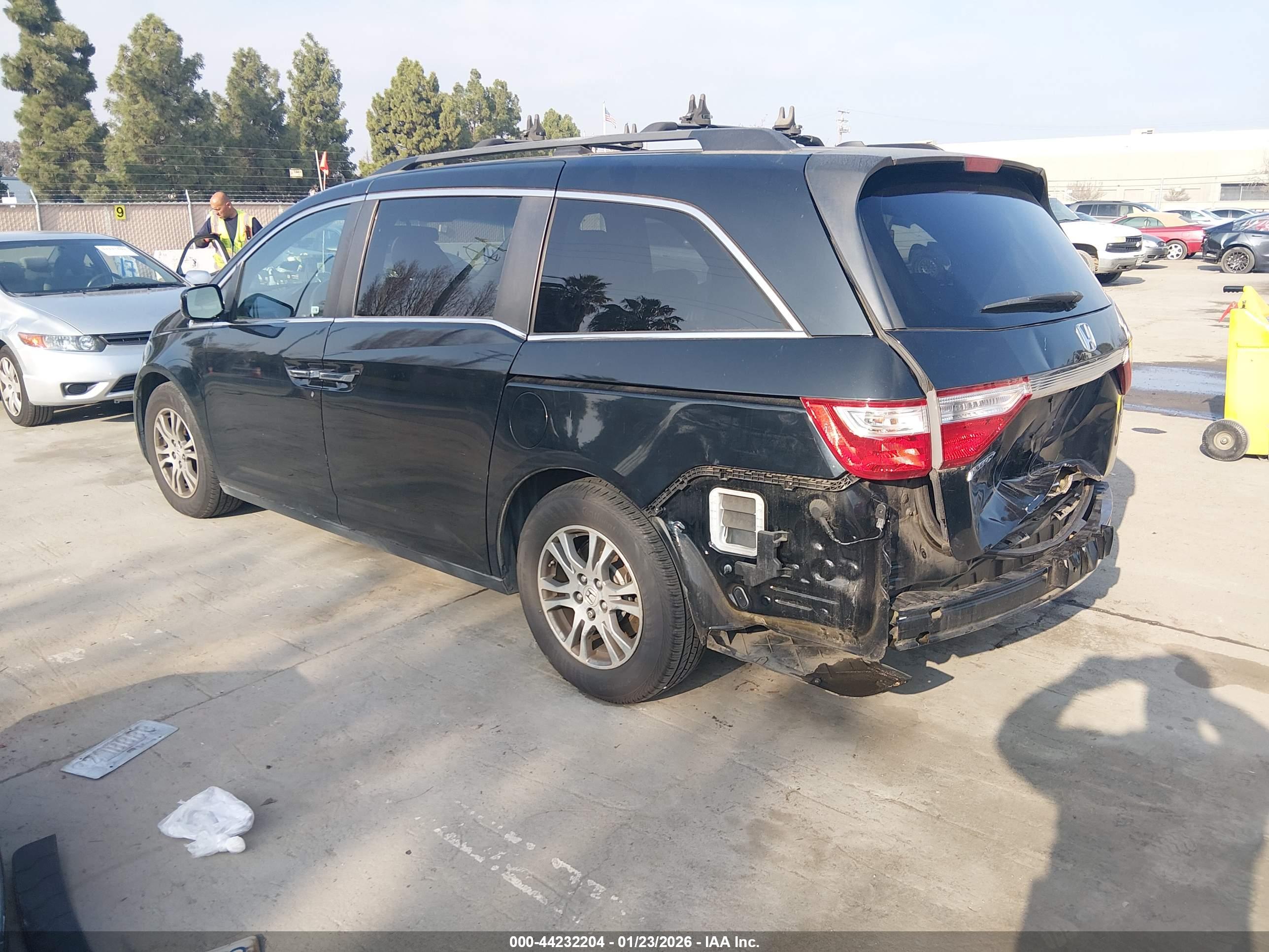 HONDA ODYSSEY image 3