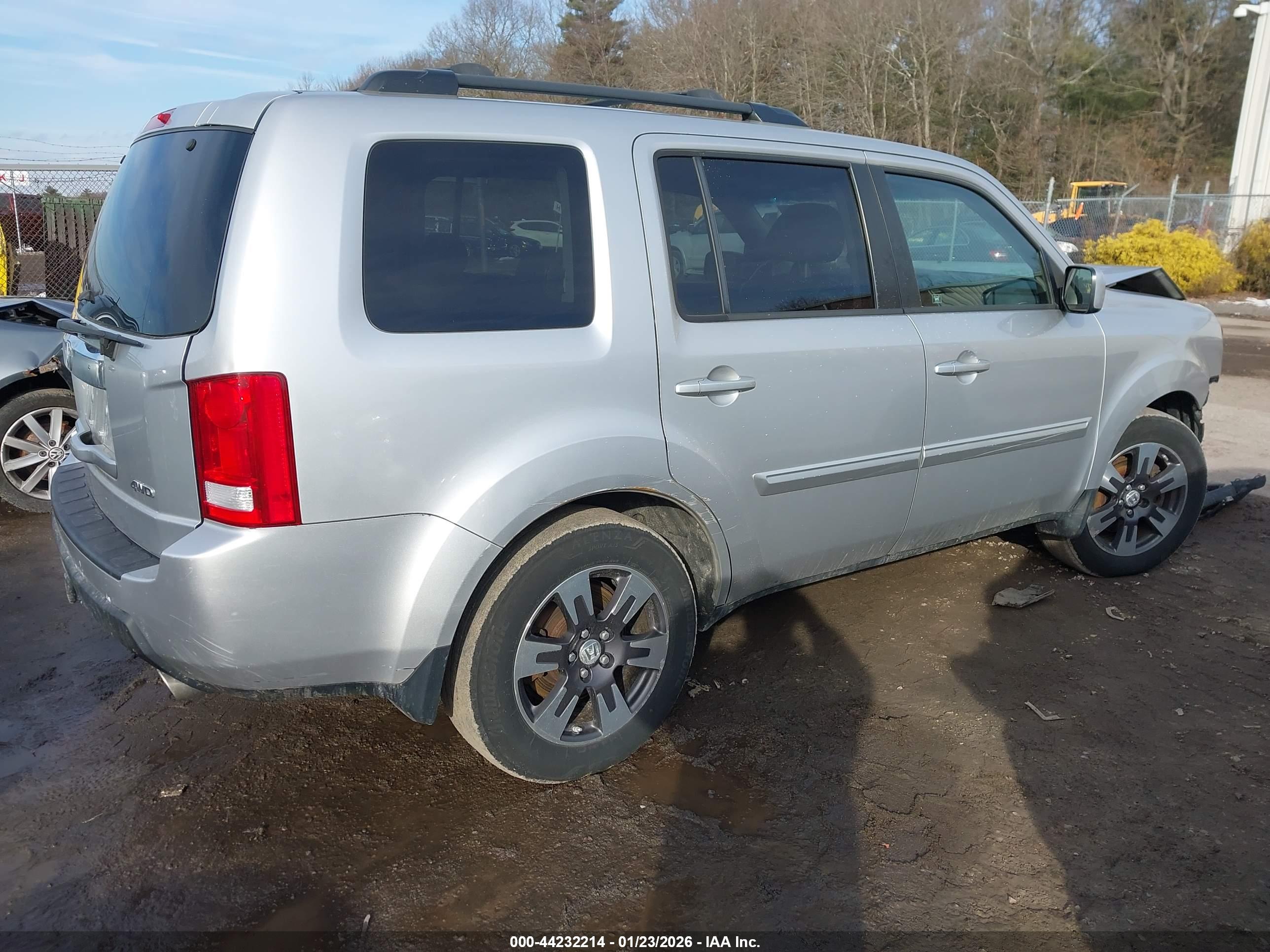 HONDA PILOT image 4