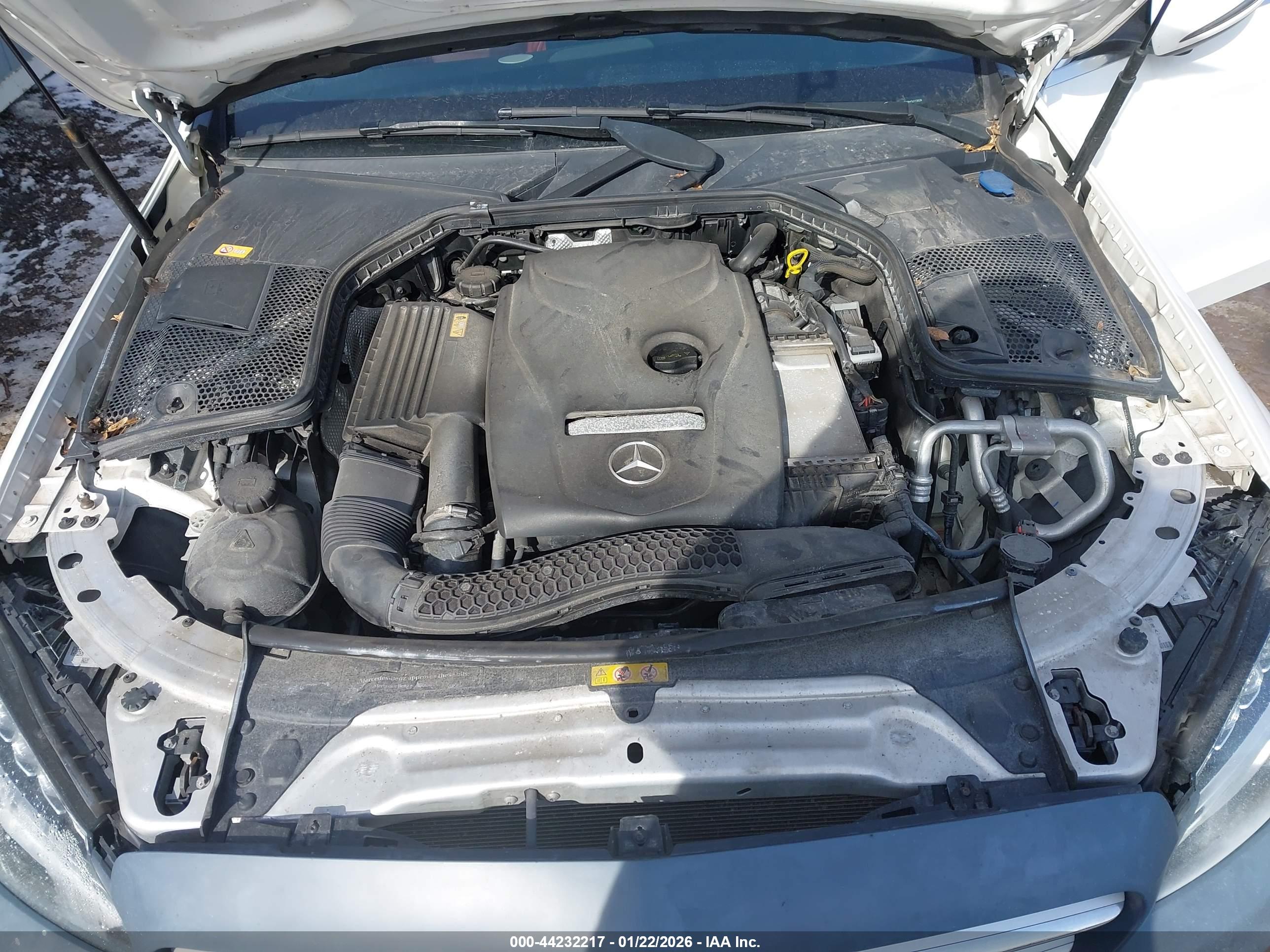 MERCEDES-BENZ C image 10