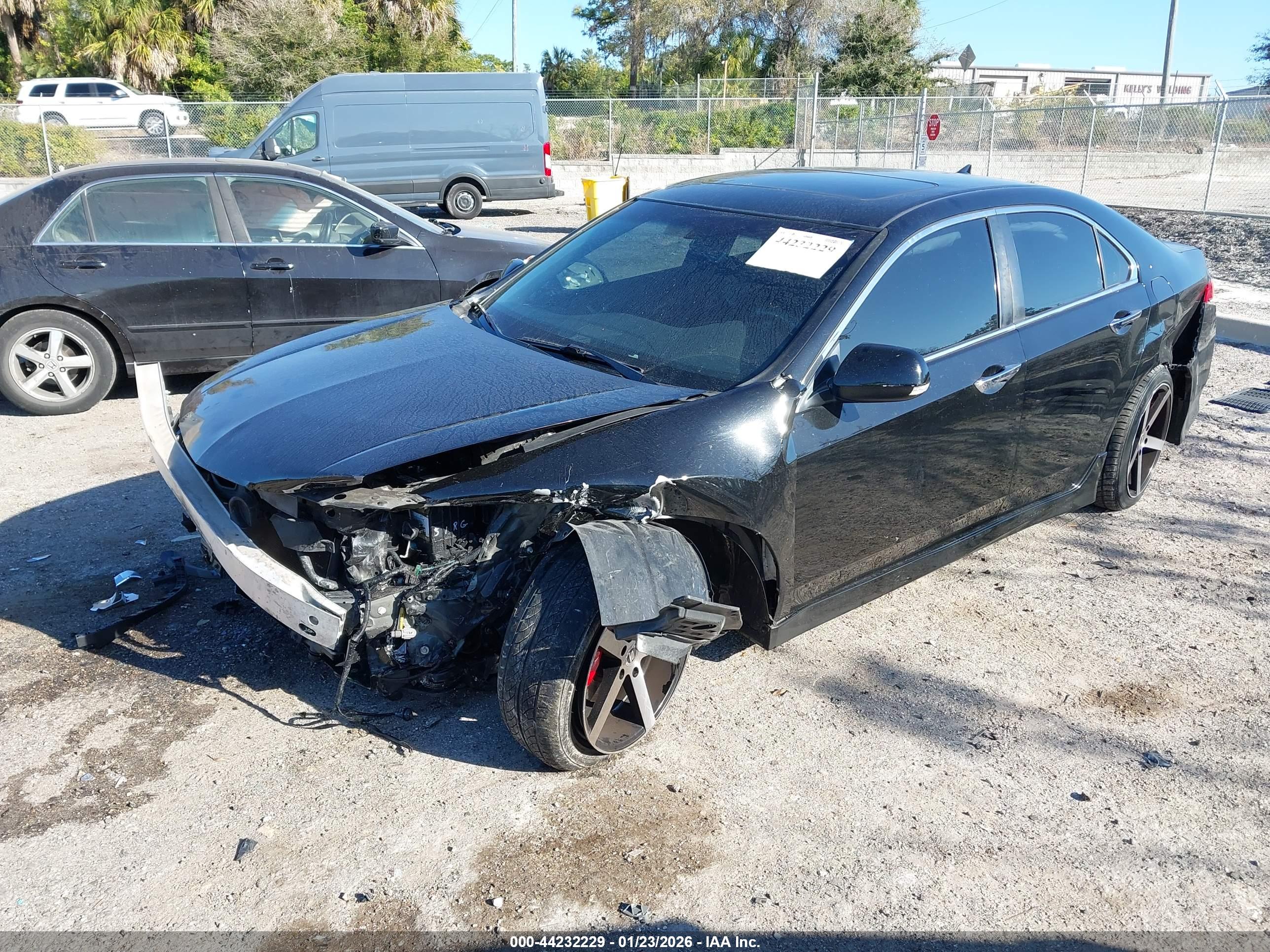 ACURA TSX image 2