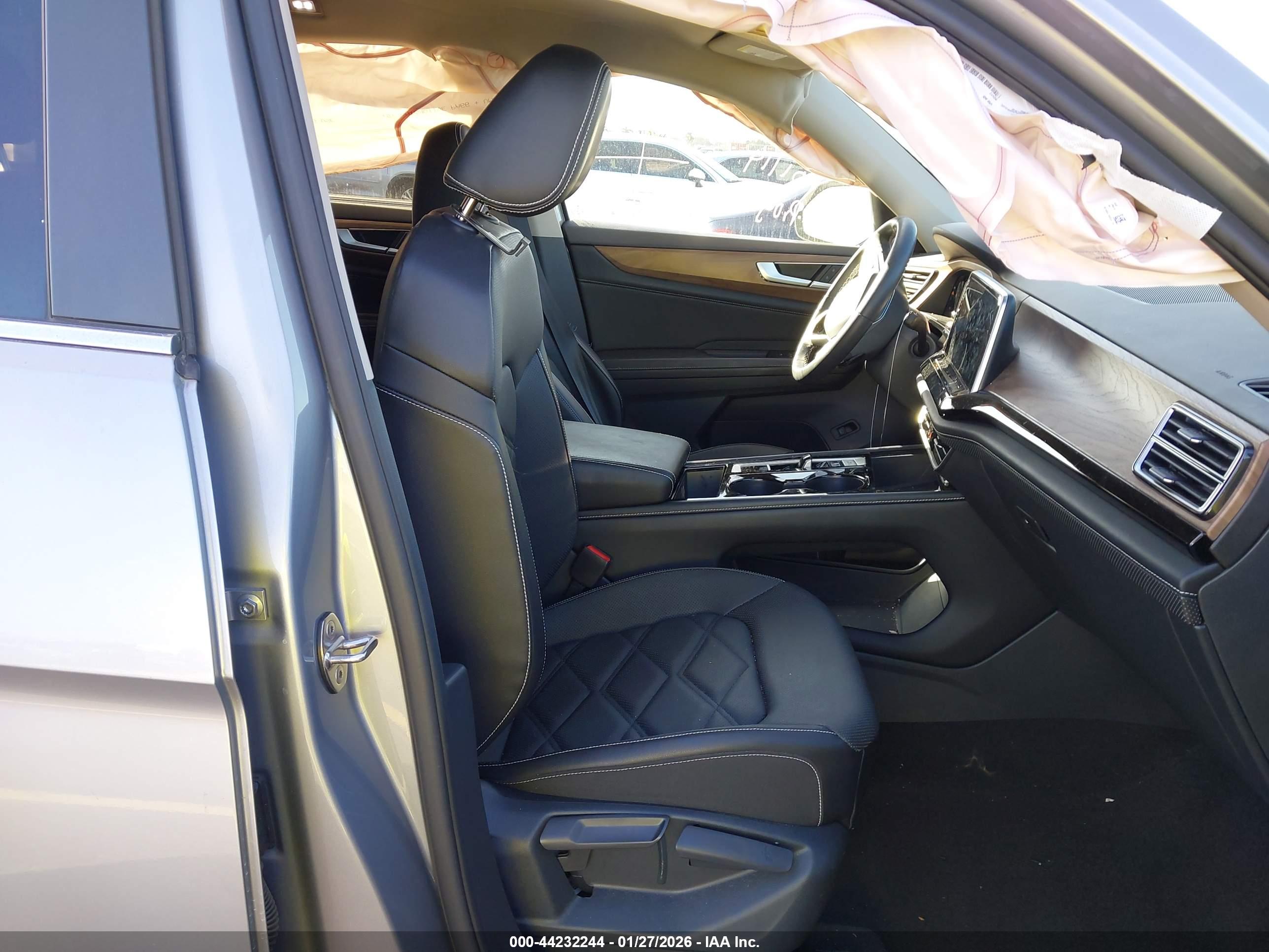 VOLKSWAGEN ATLAS image 5