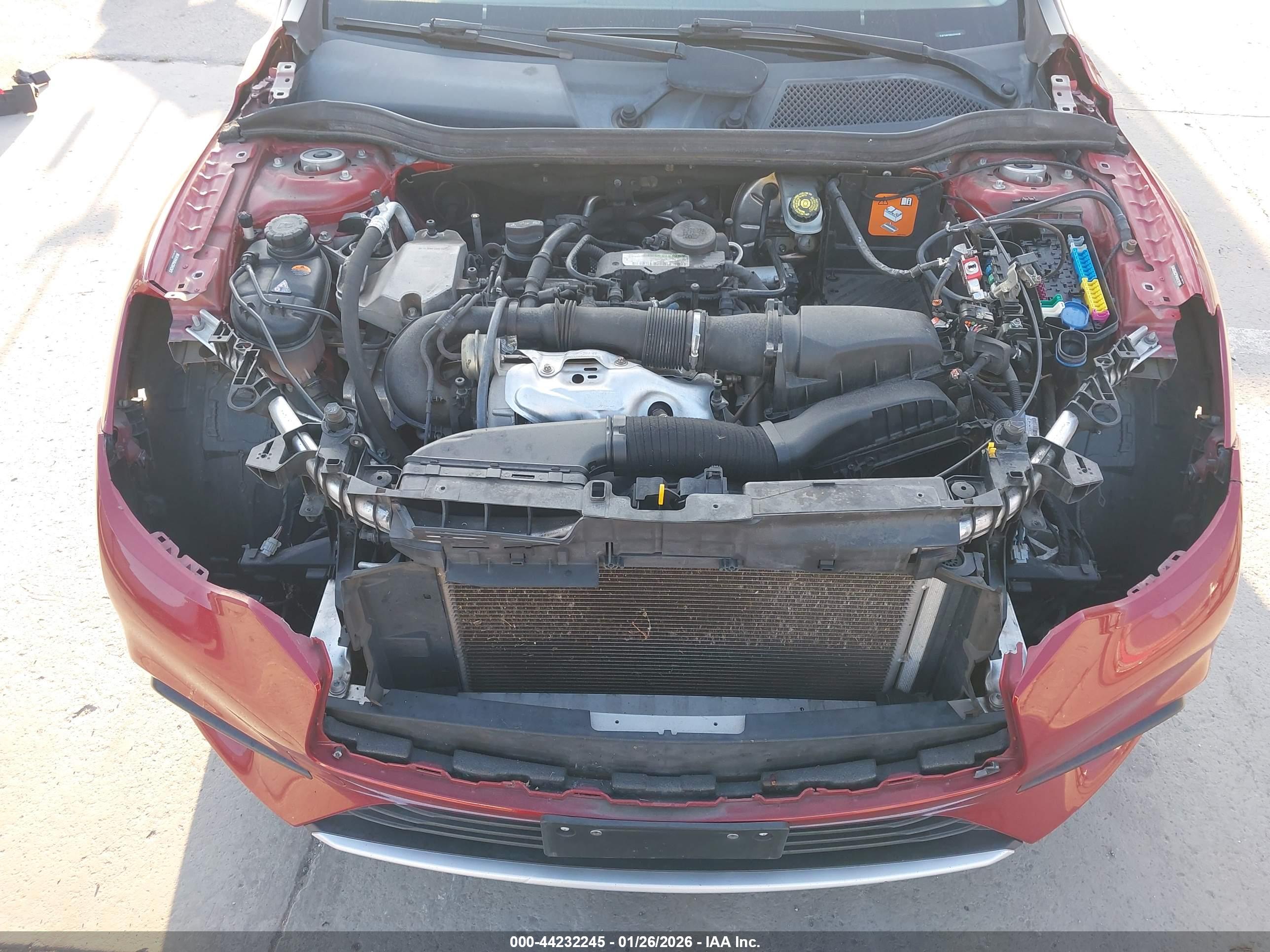 INFINITI QX30 image 10