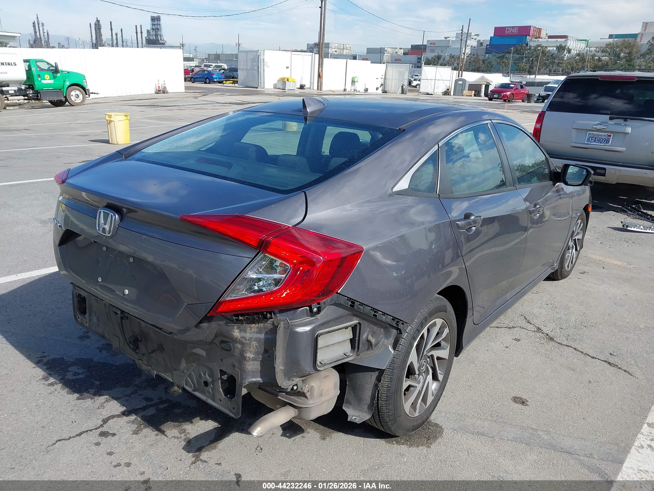HONDA CIVIC image 4
