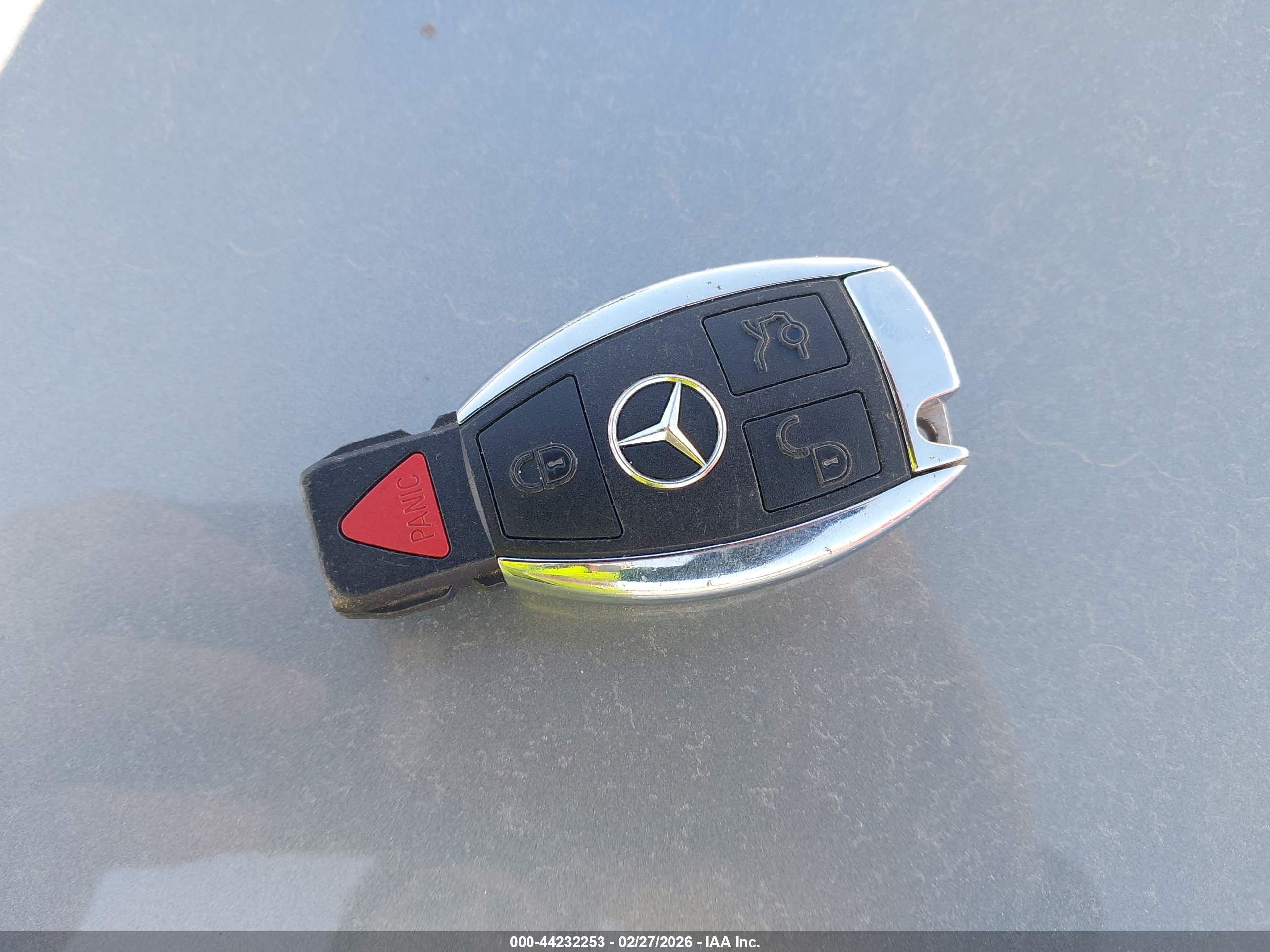 MERCEDES-BENZ C image 11