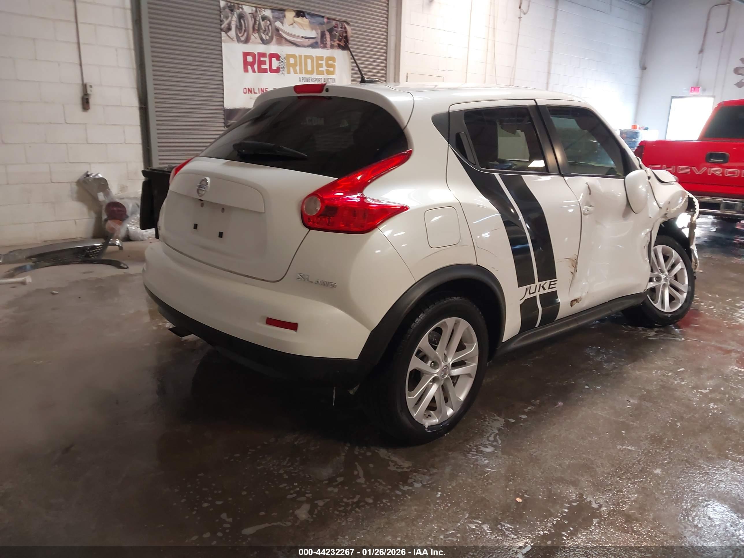 NISSAN JUKE image 4