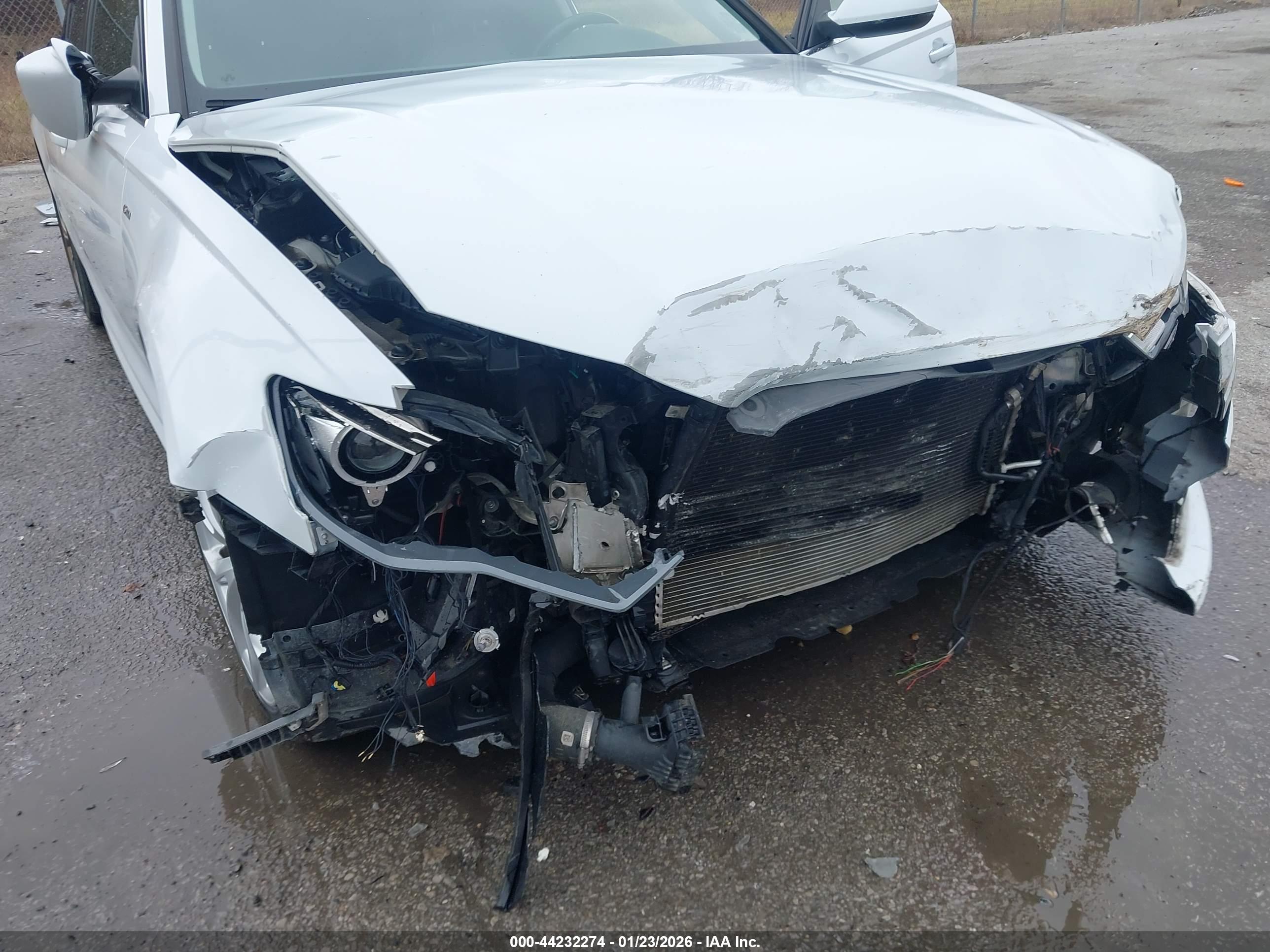 AUDI A6 image 6