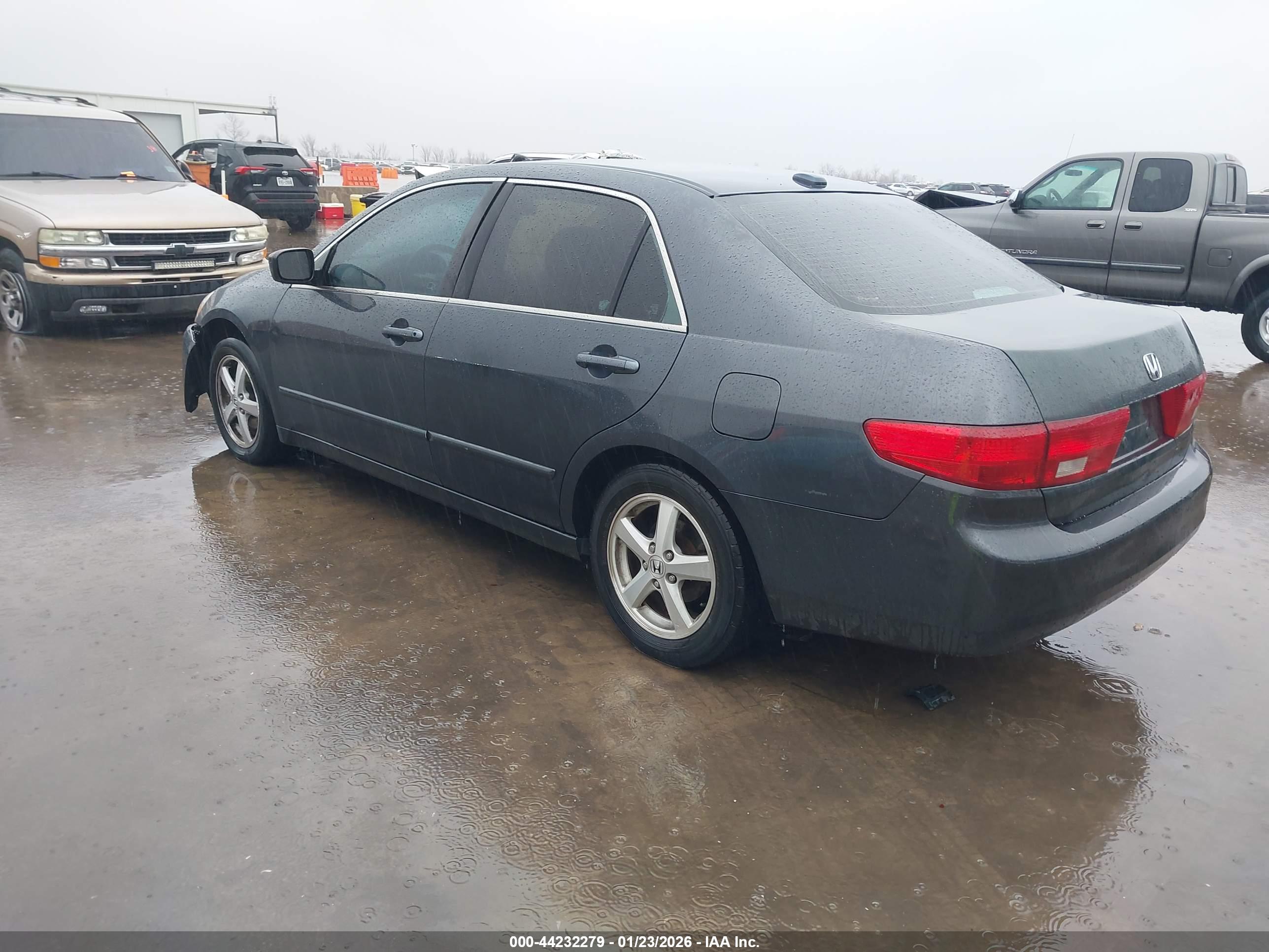 HONDA ACCORD image 3