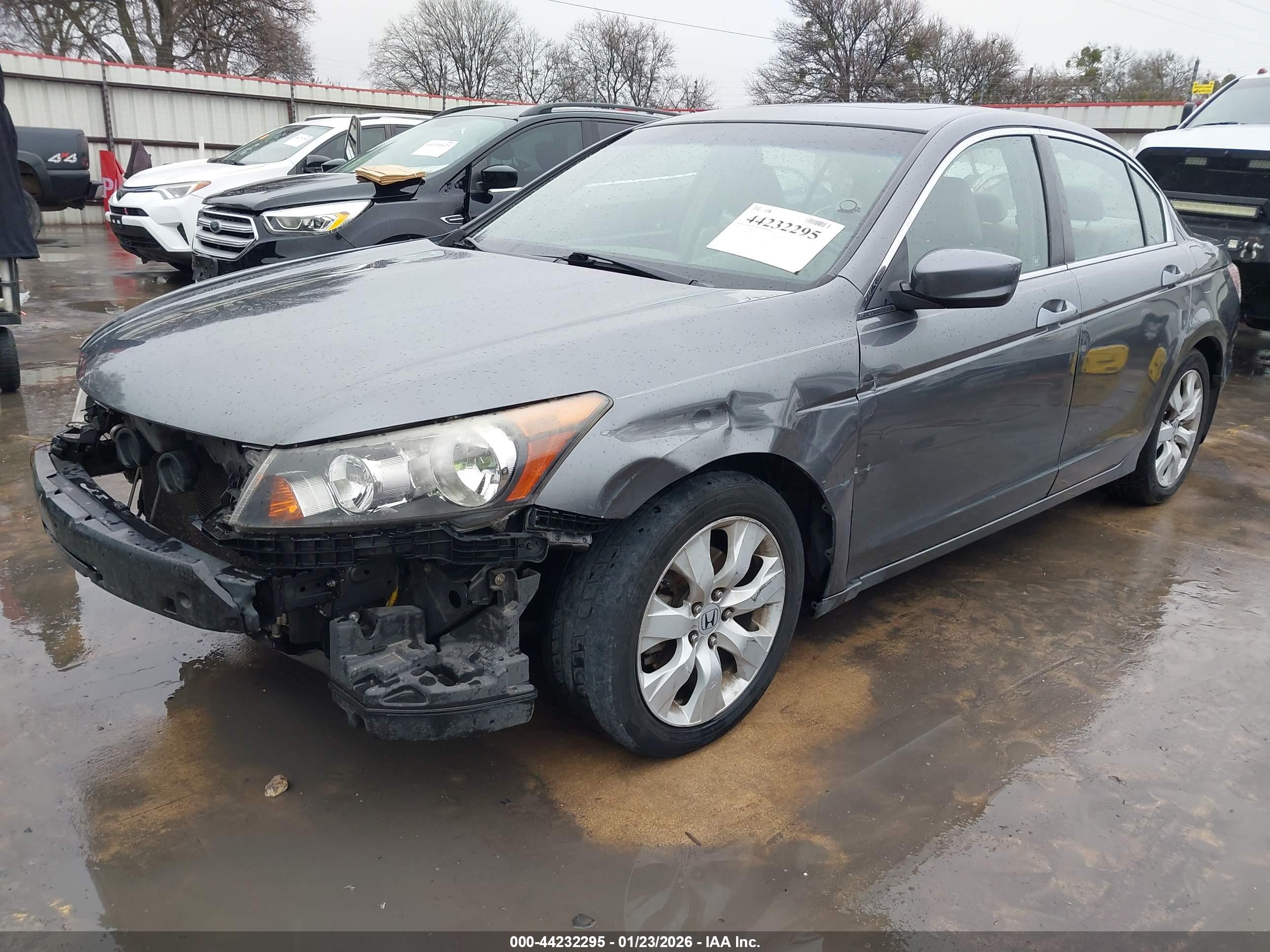 HONDA ACCORD image 2