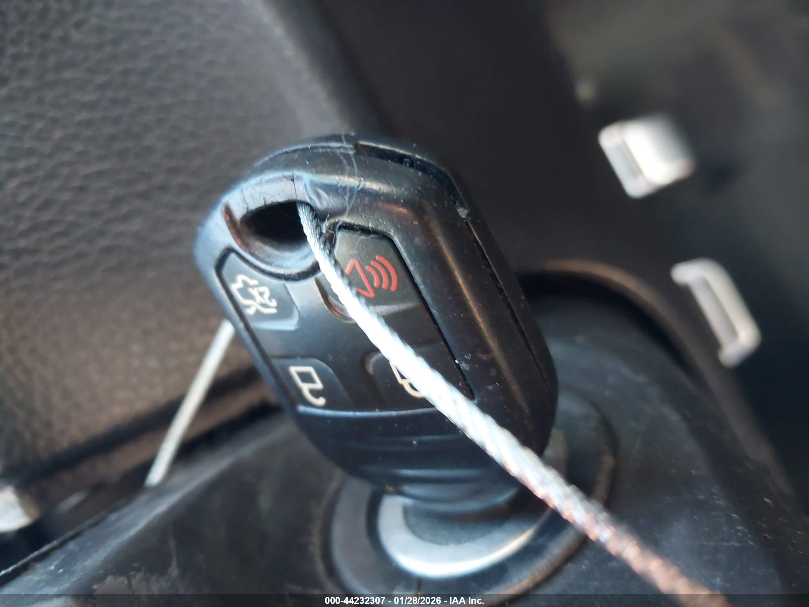 FORD MUSTANG image 11
