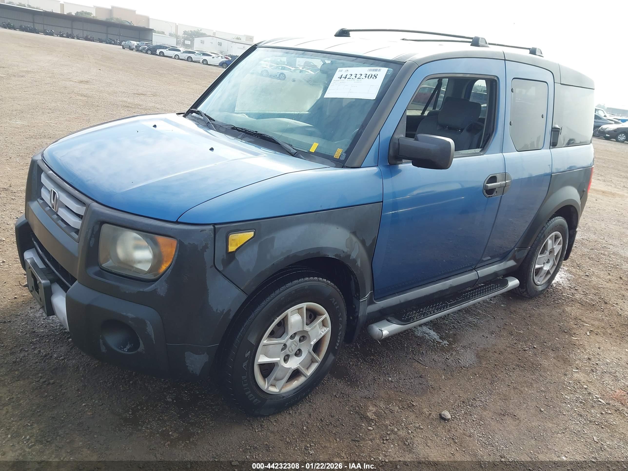 HONDA ELEMENT image 2