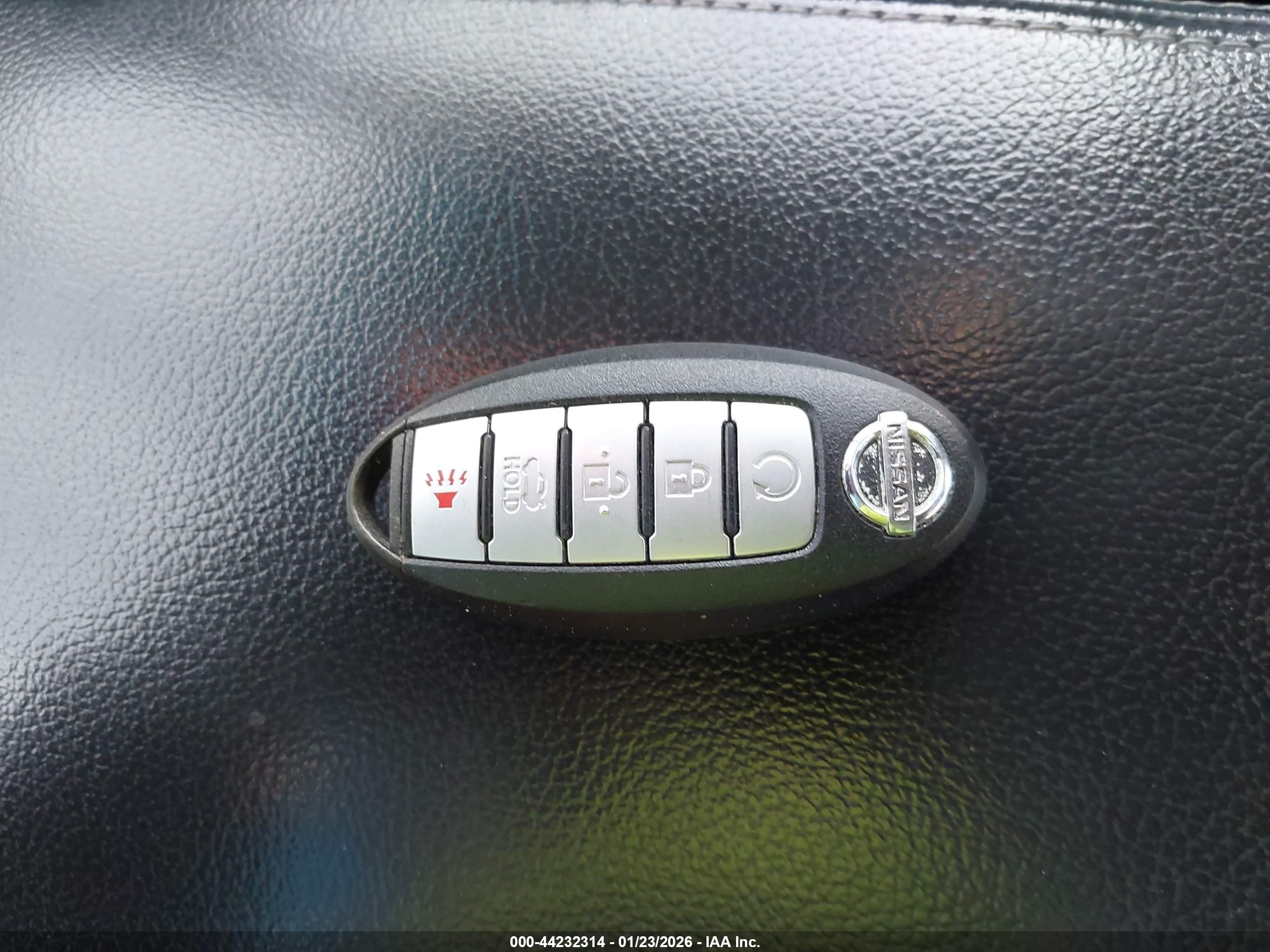 NISSAN ALTIMA image 11