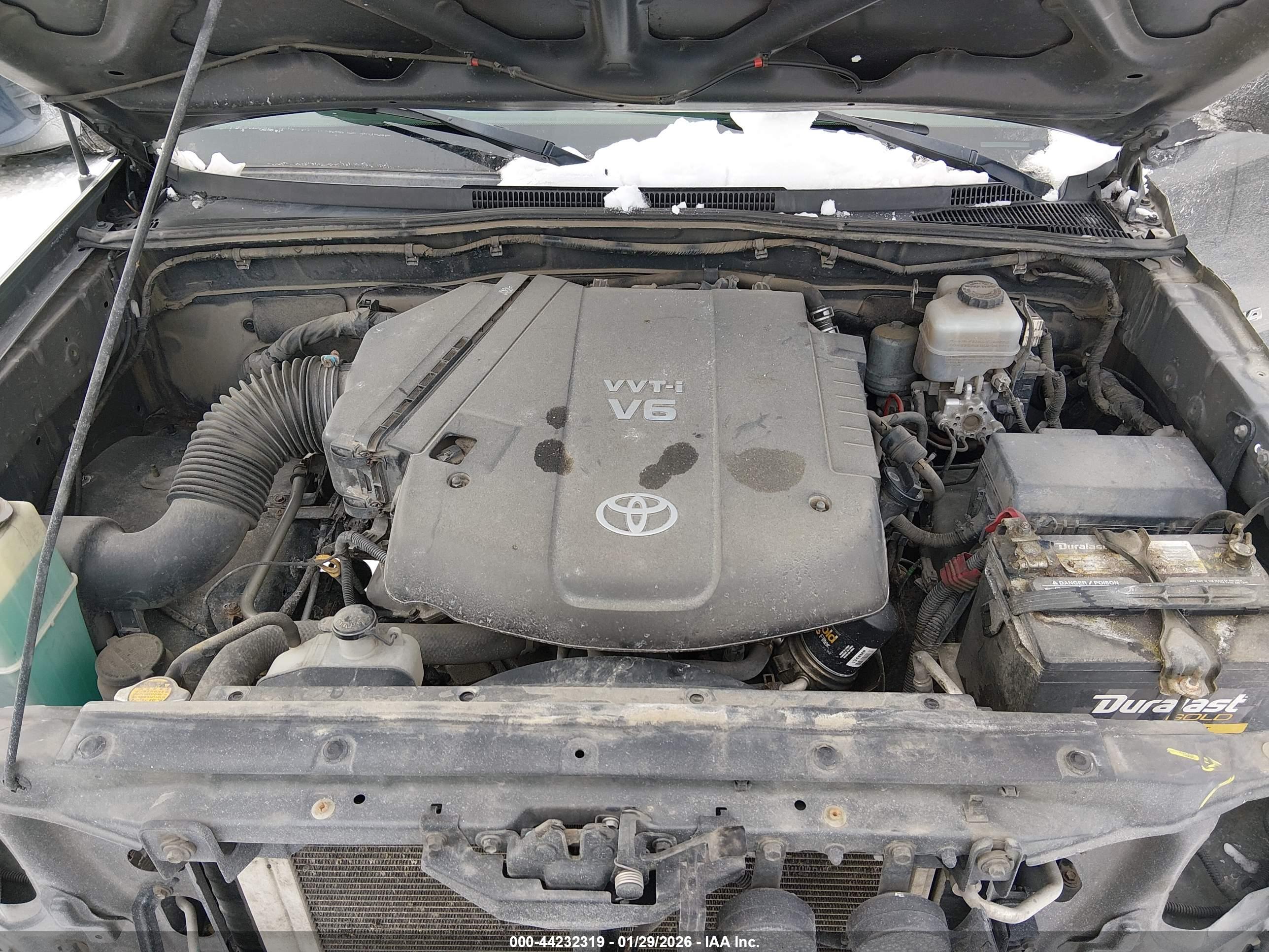 TOYOTA TACOMA image 10