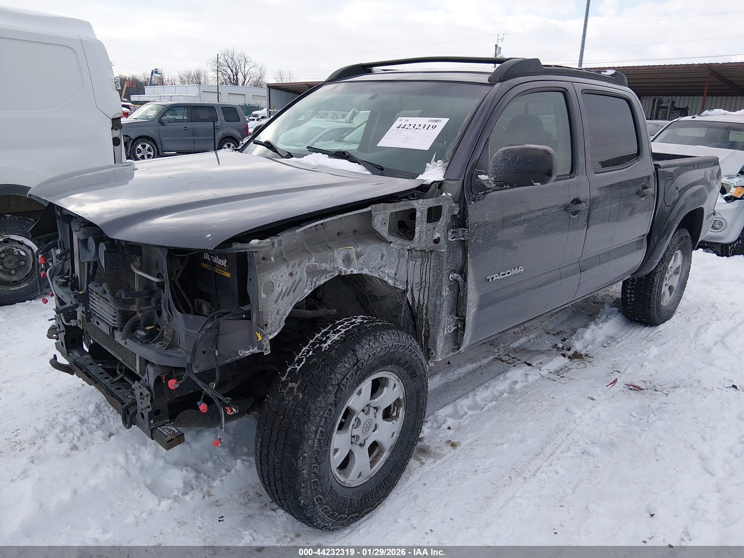 TOYOTA TACOMA image 2
