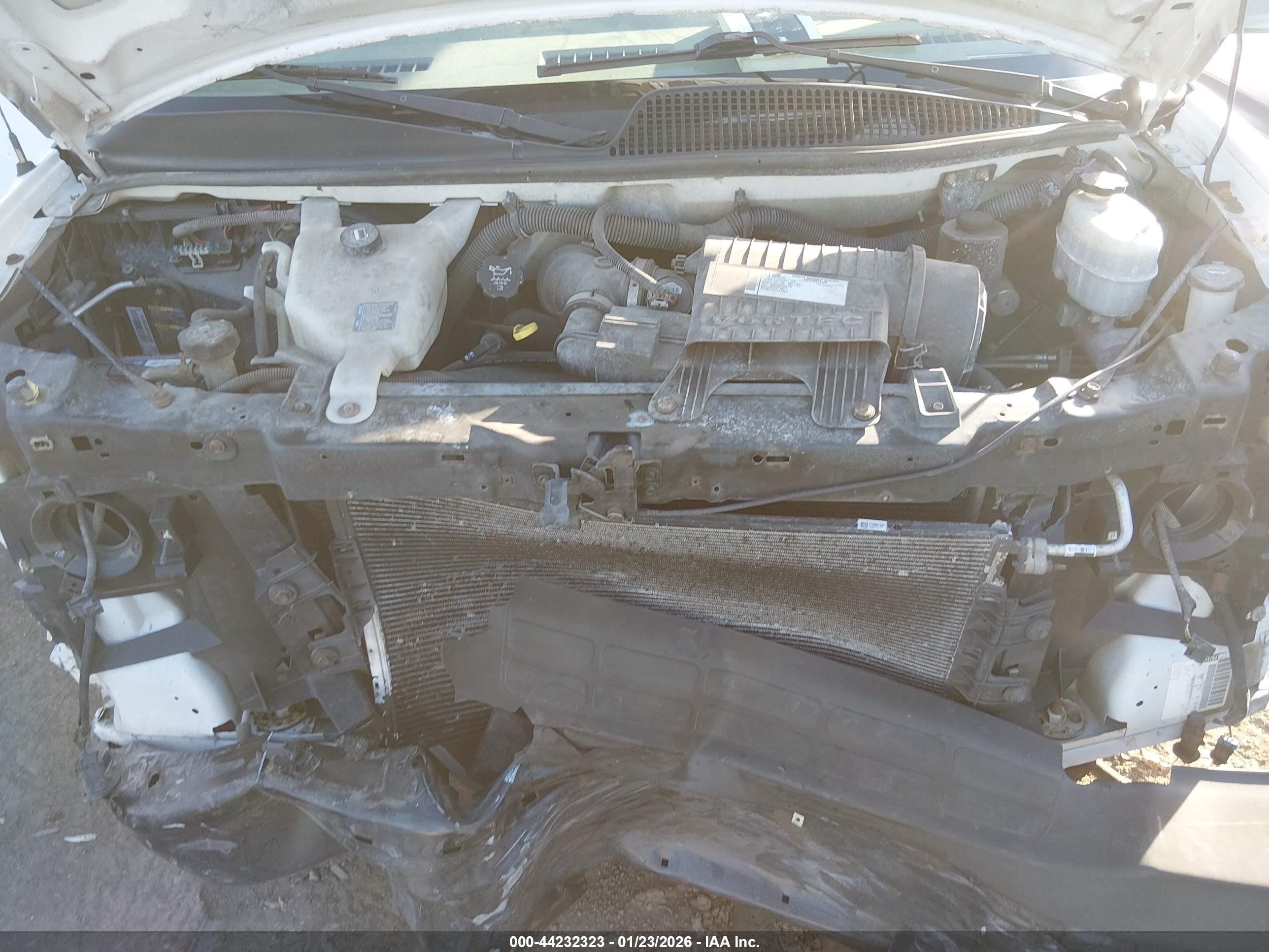 CHEVROLET EXPRESS image 10