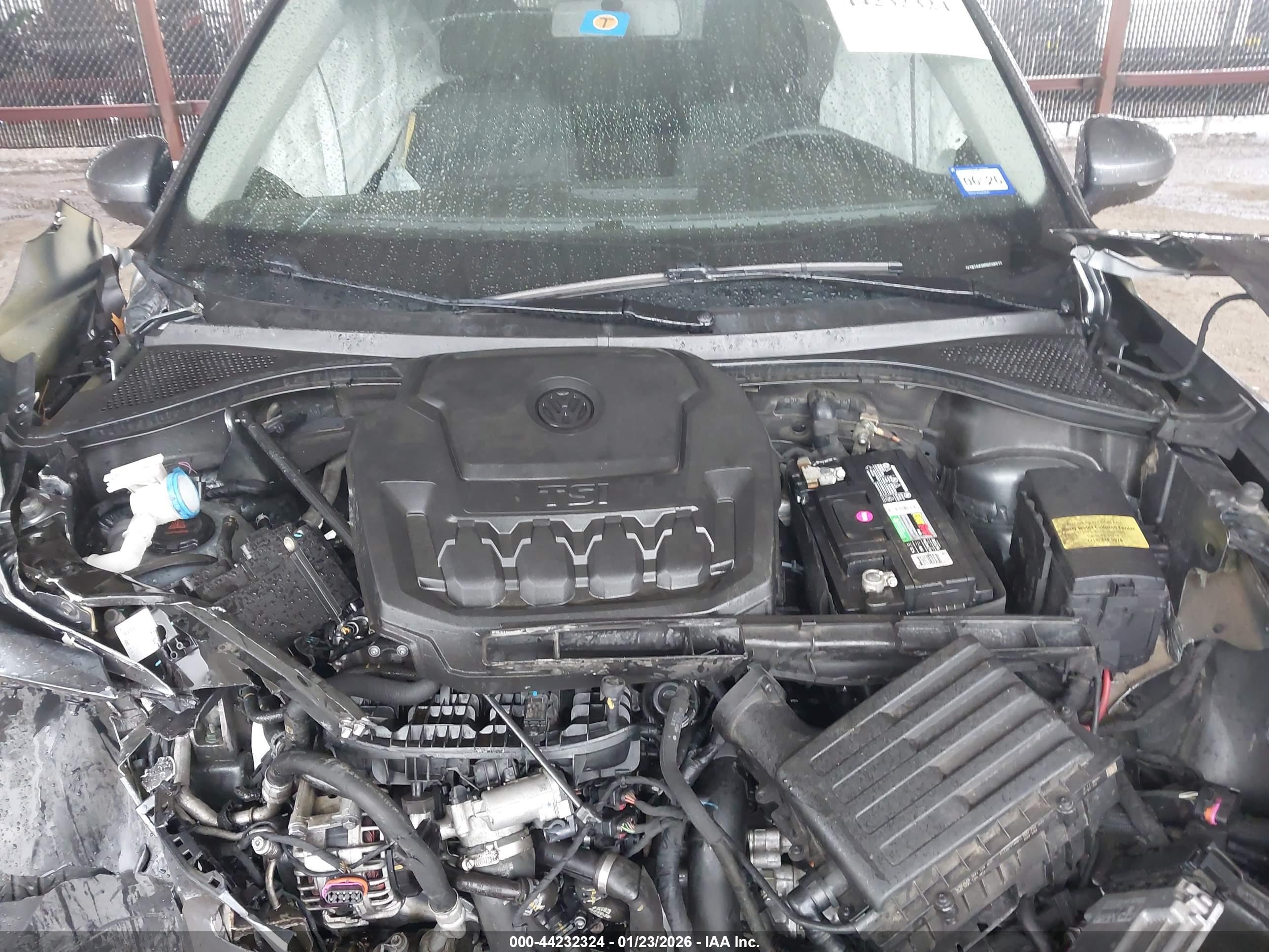 VOLKSWAGEN TIGUAN image 10