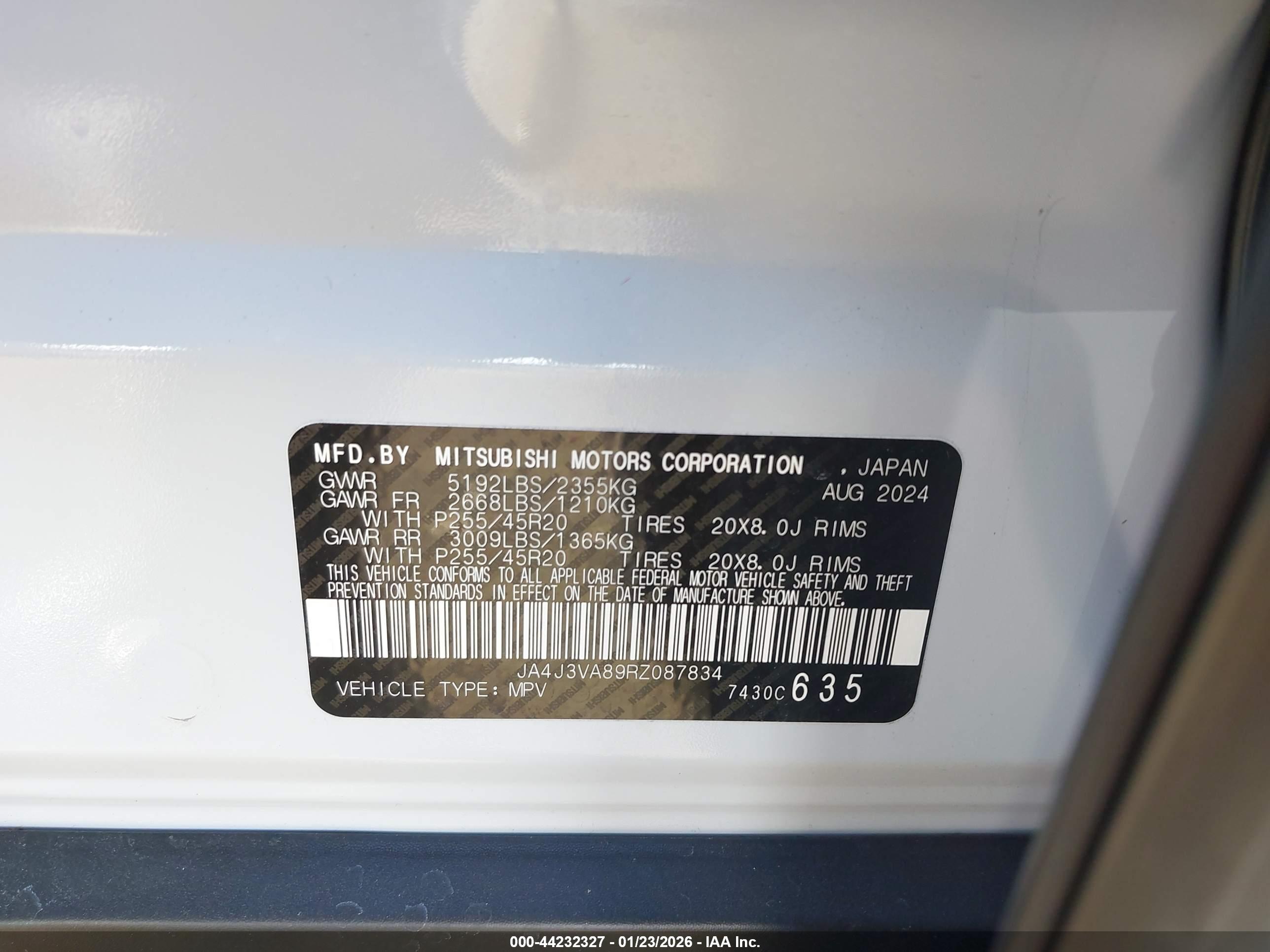 MITSUBISHI OUTLANDER image 9