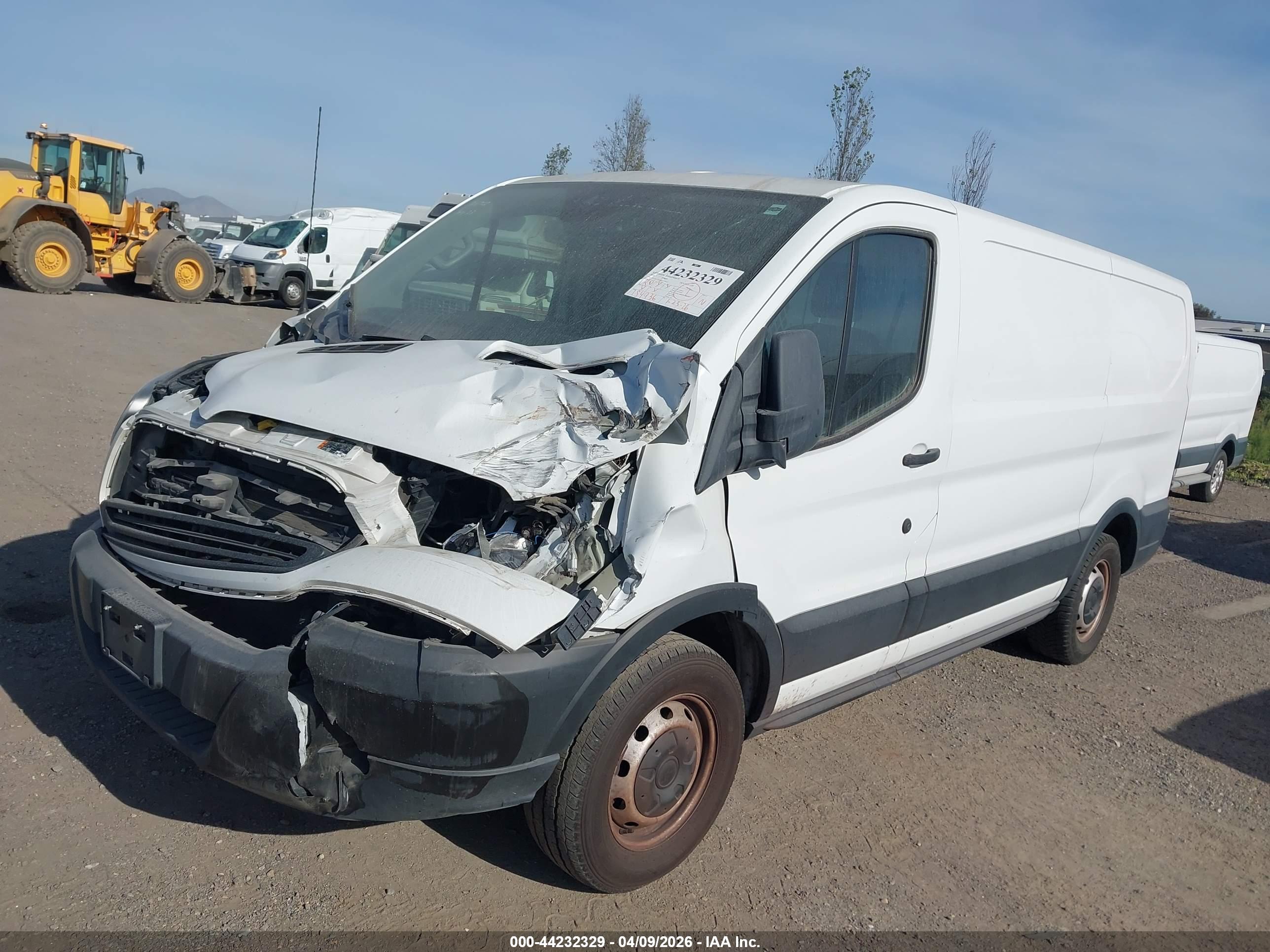 FORD TRANSIT-150 image 2