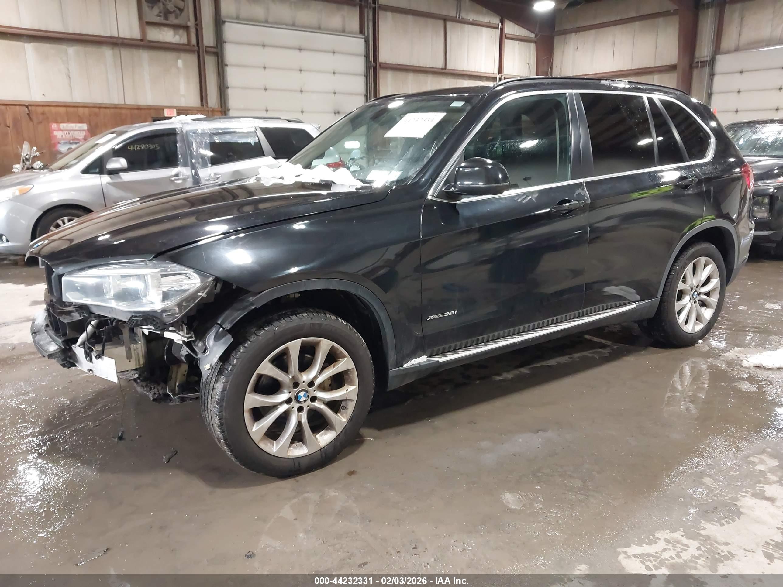 BMW X5 image 2