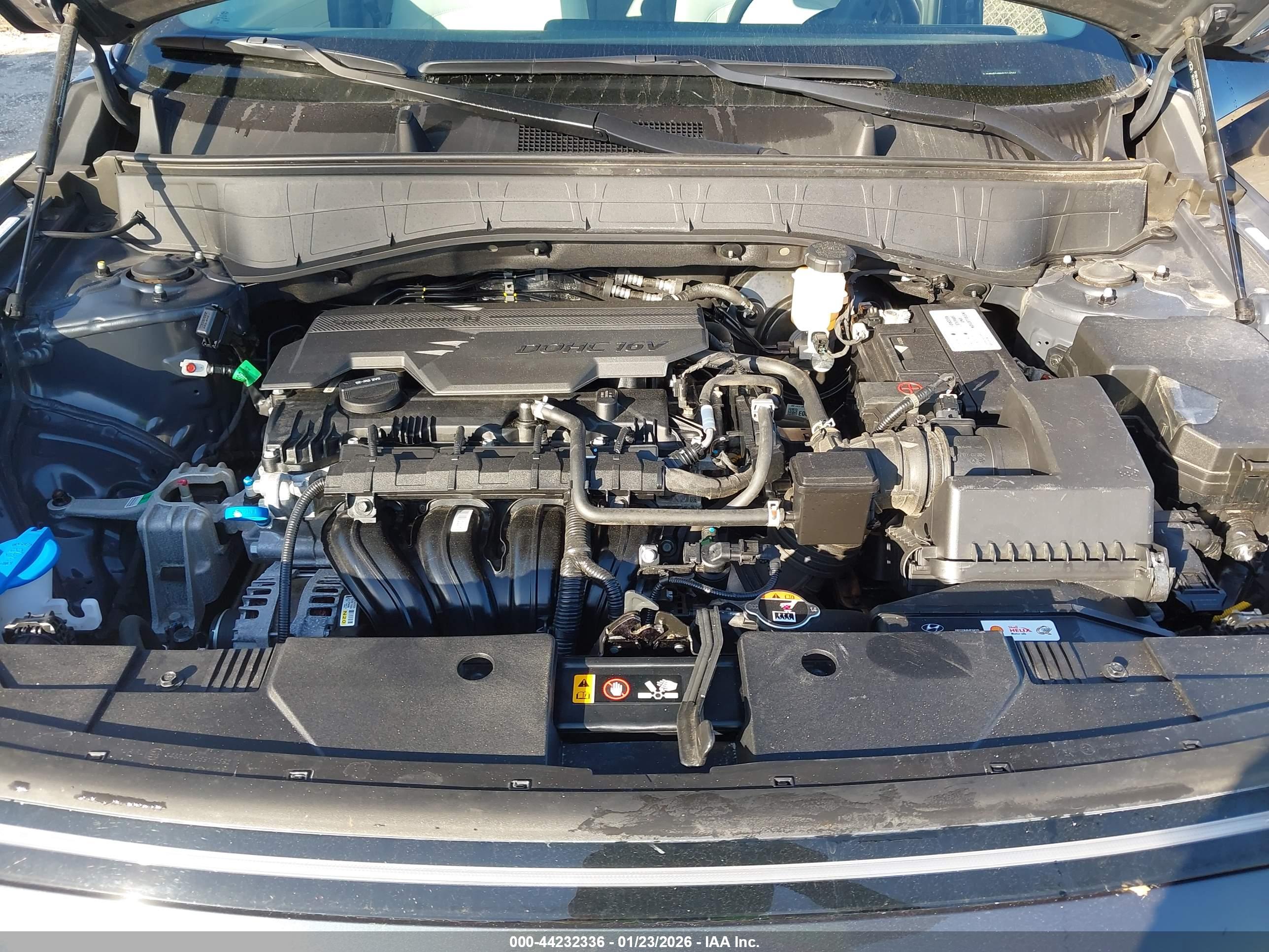 HYUNDAI KONA image 10