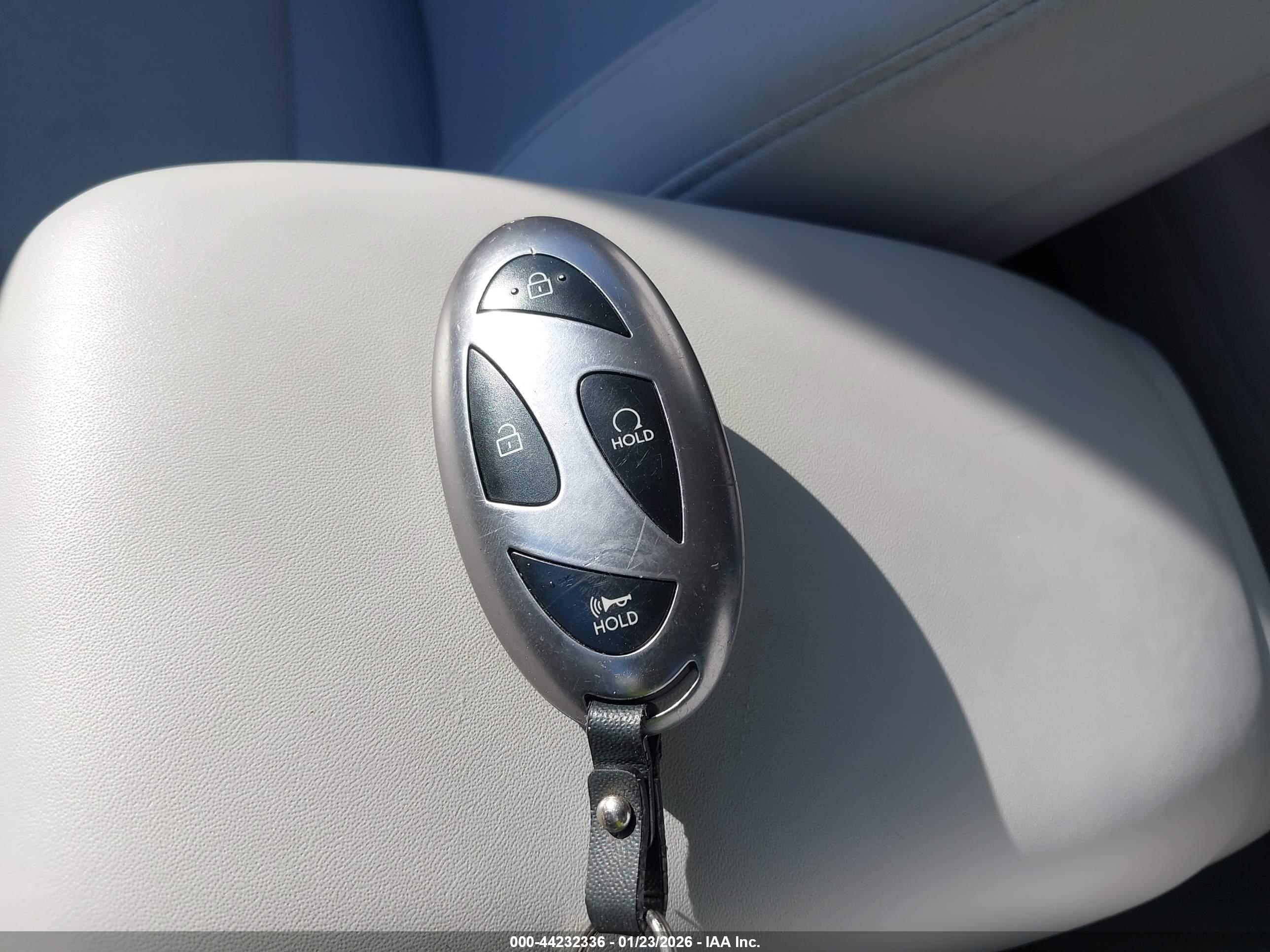 HYUNDAI KONA image 11
