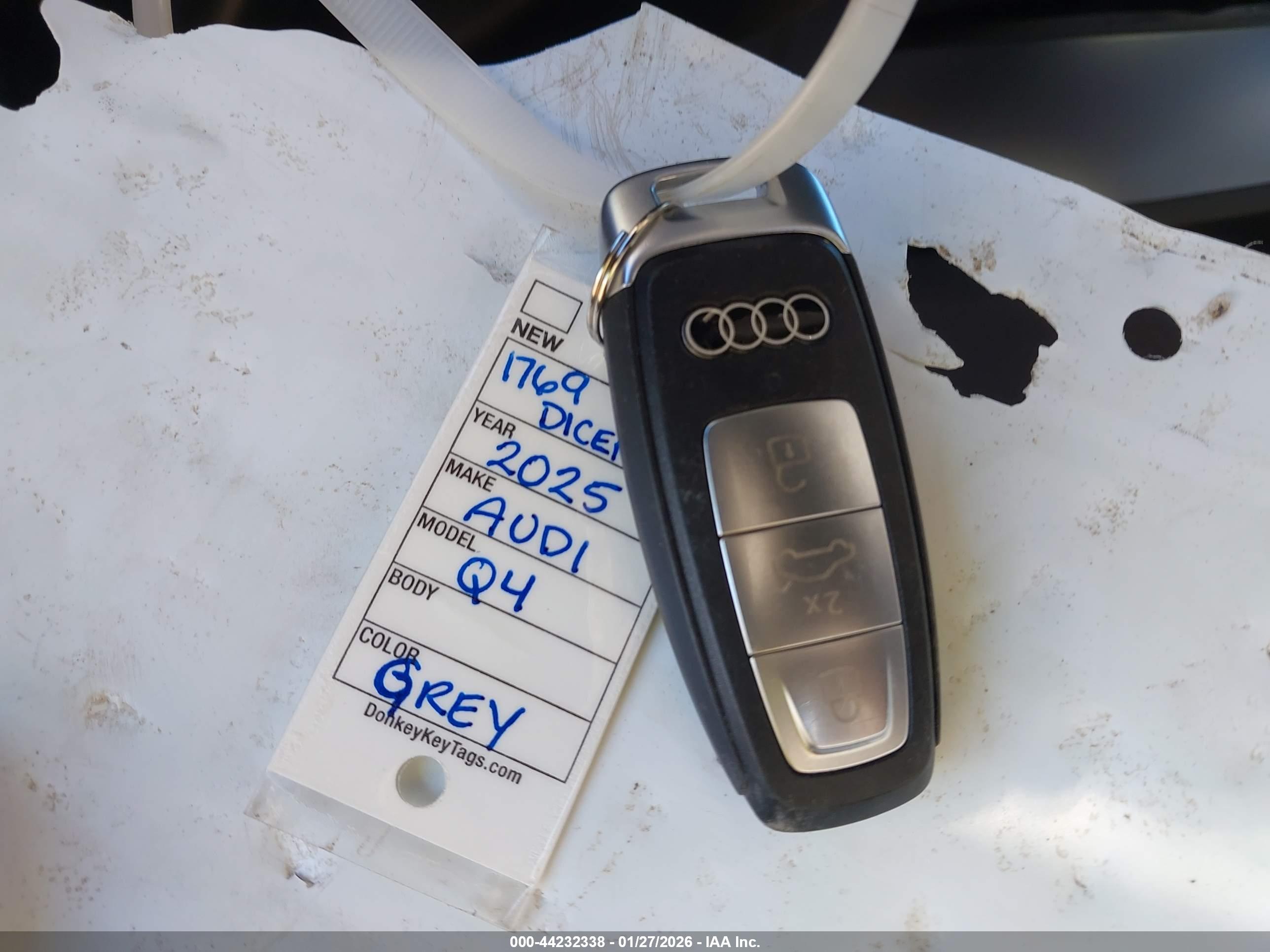 AUDI Q4 image 11