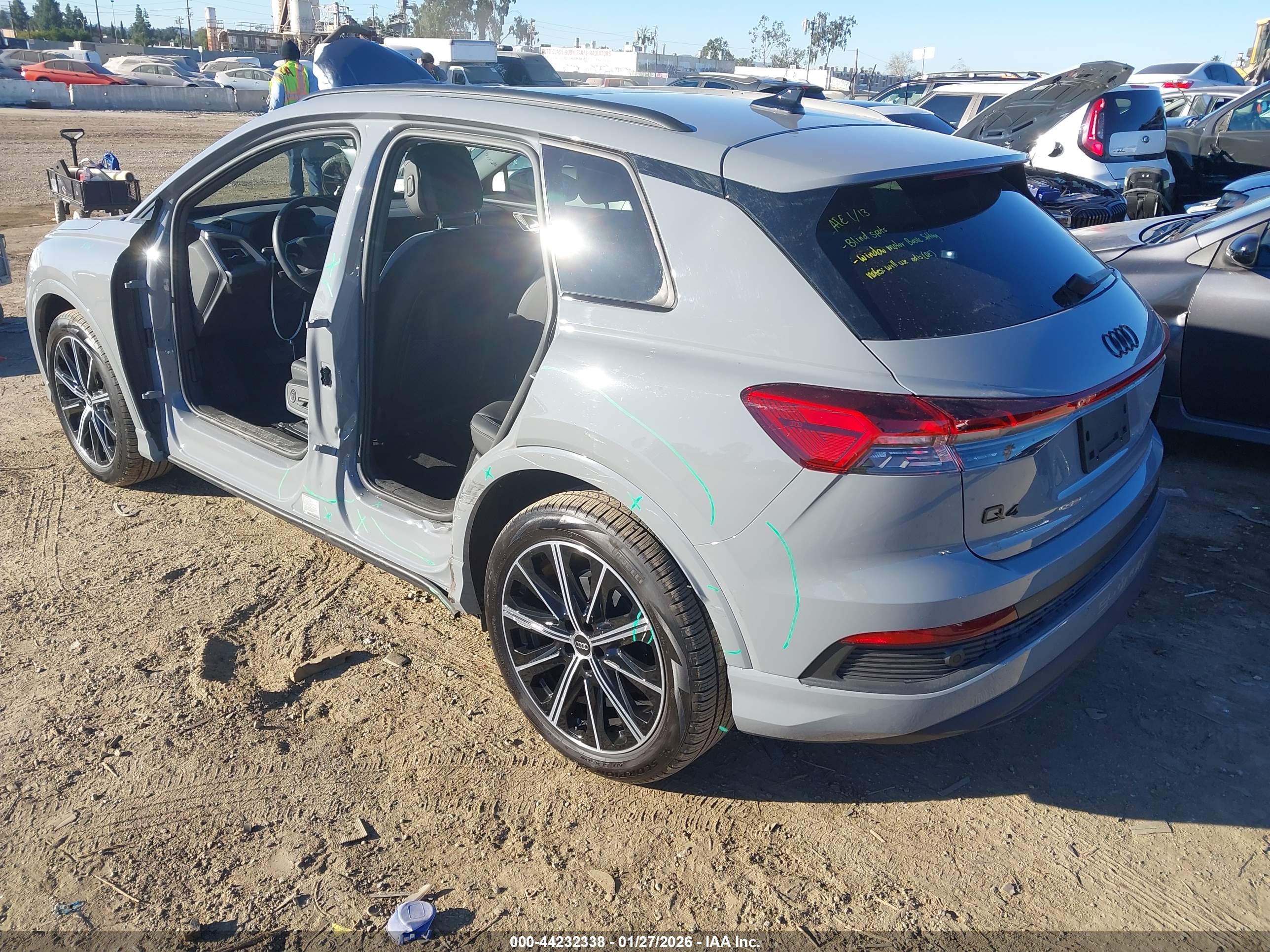AUDI Q4 image 3