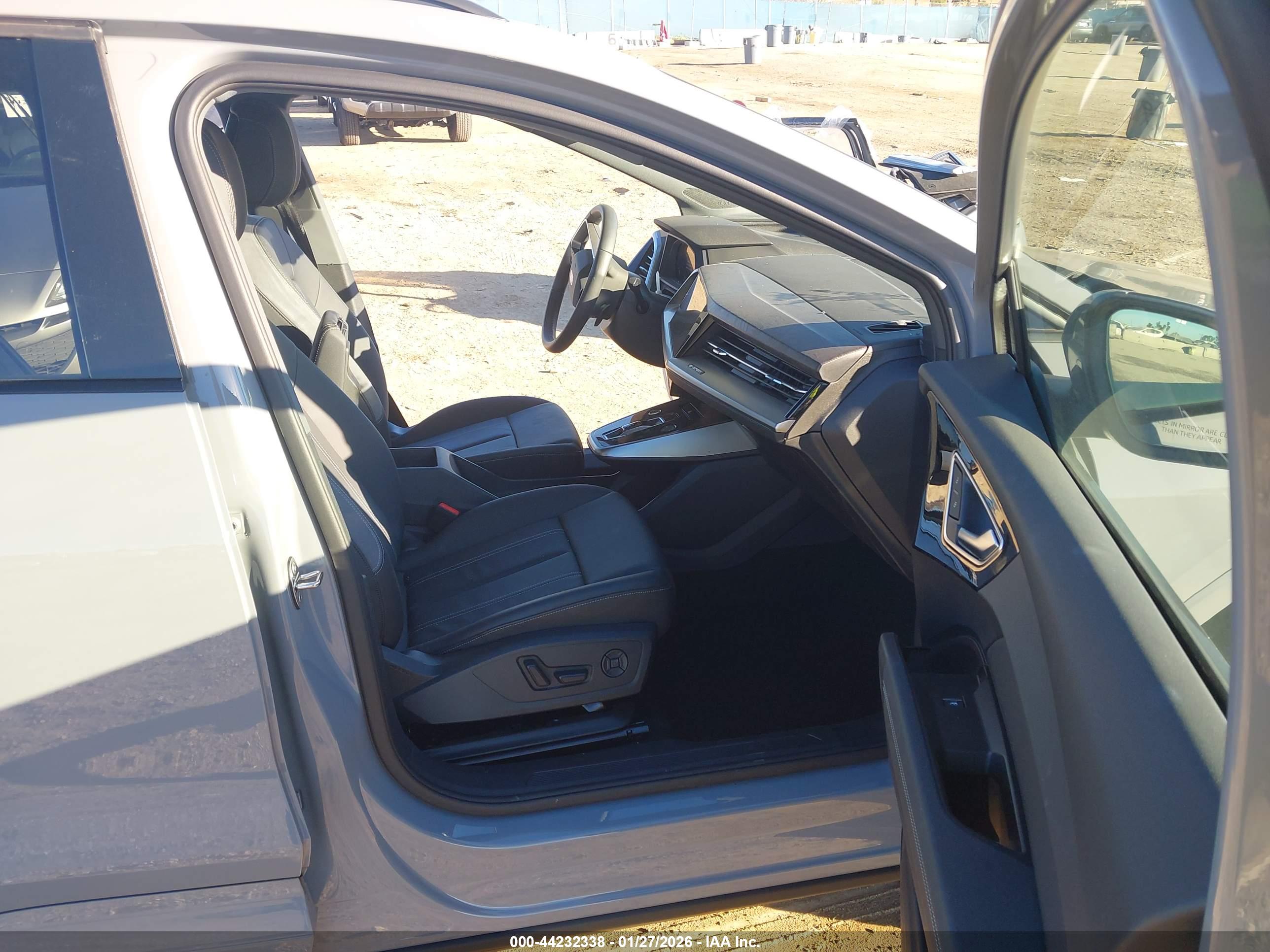 AUDI Q4 image 5