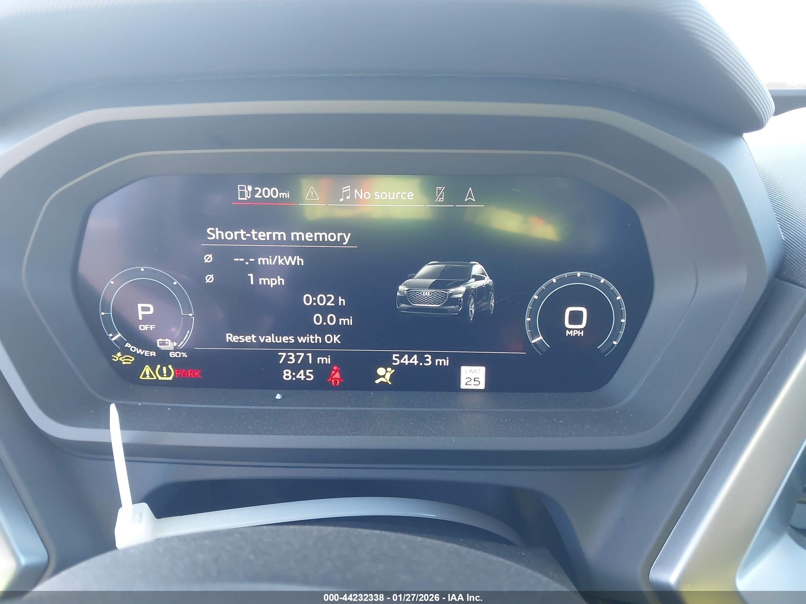 AUDI Q4 image 7