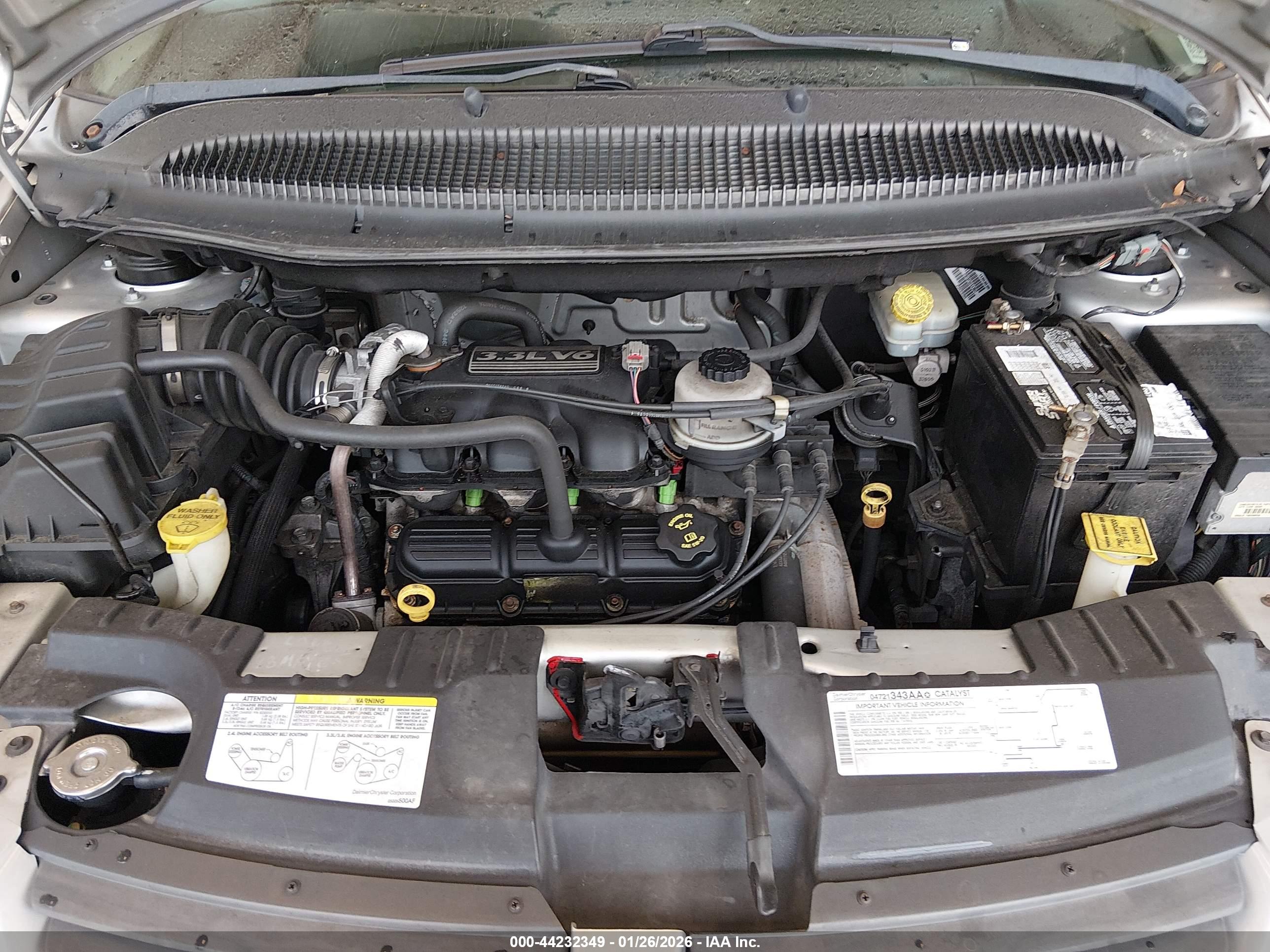 DODGE CARAVAN image 10