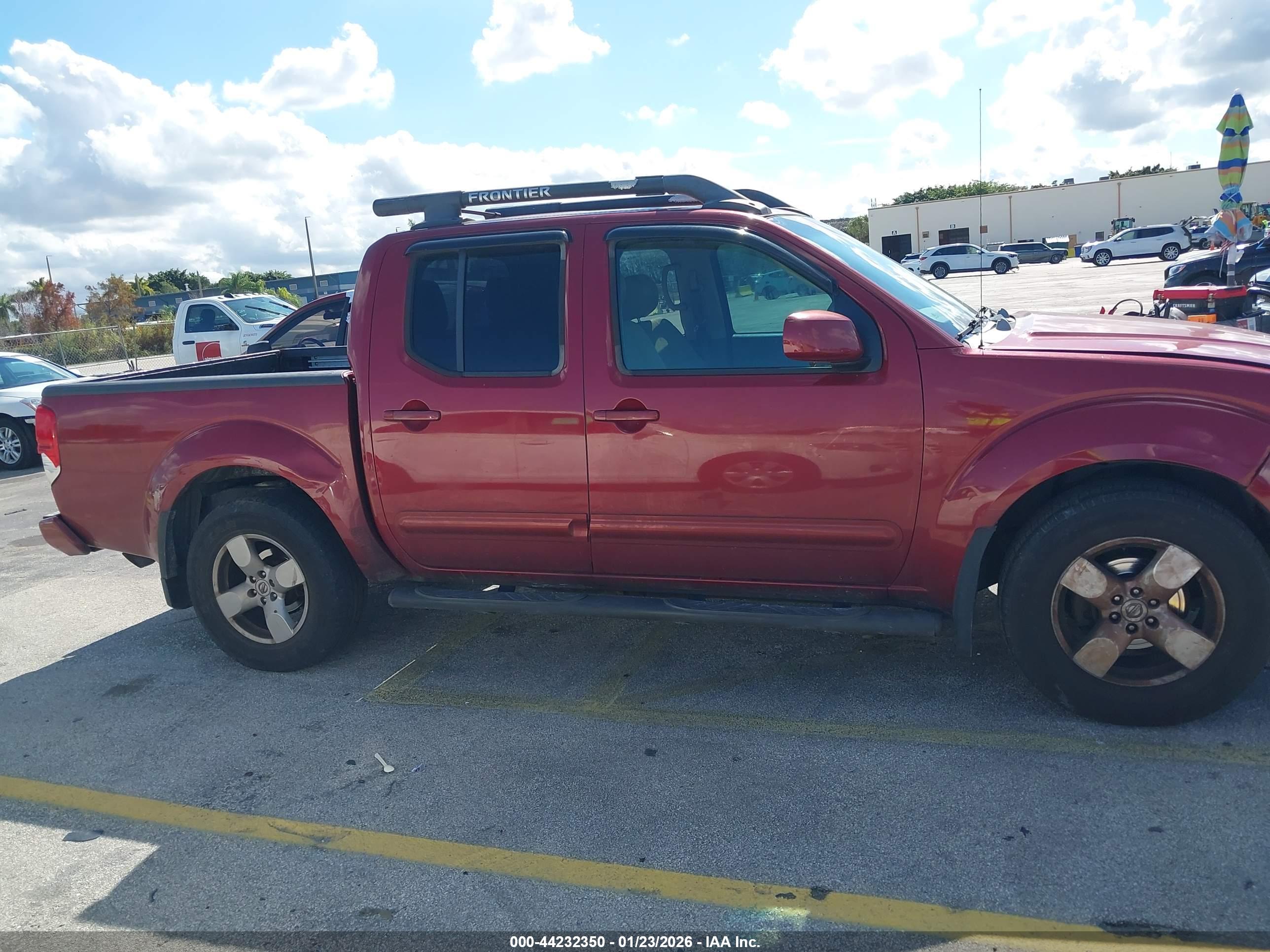 NISSAN FRONTIER image 6