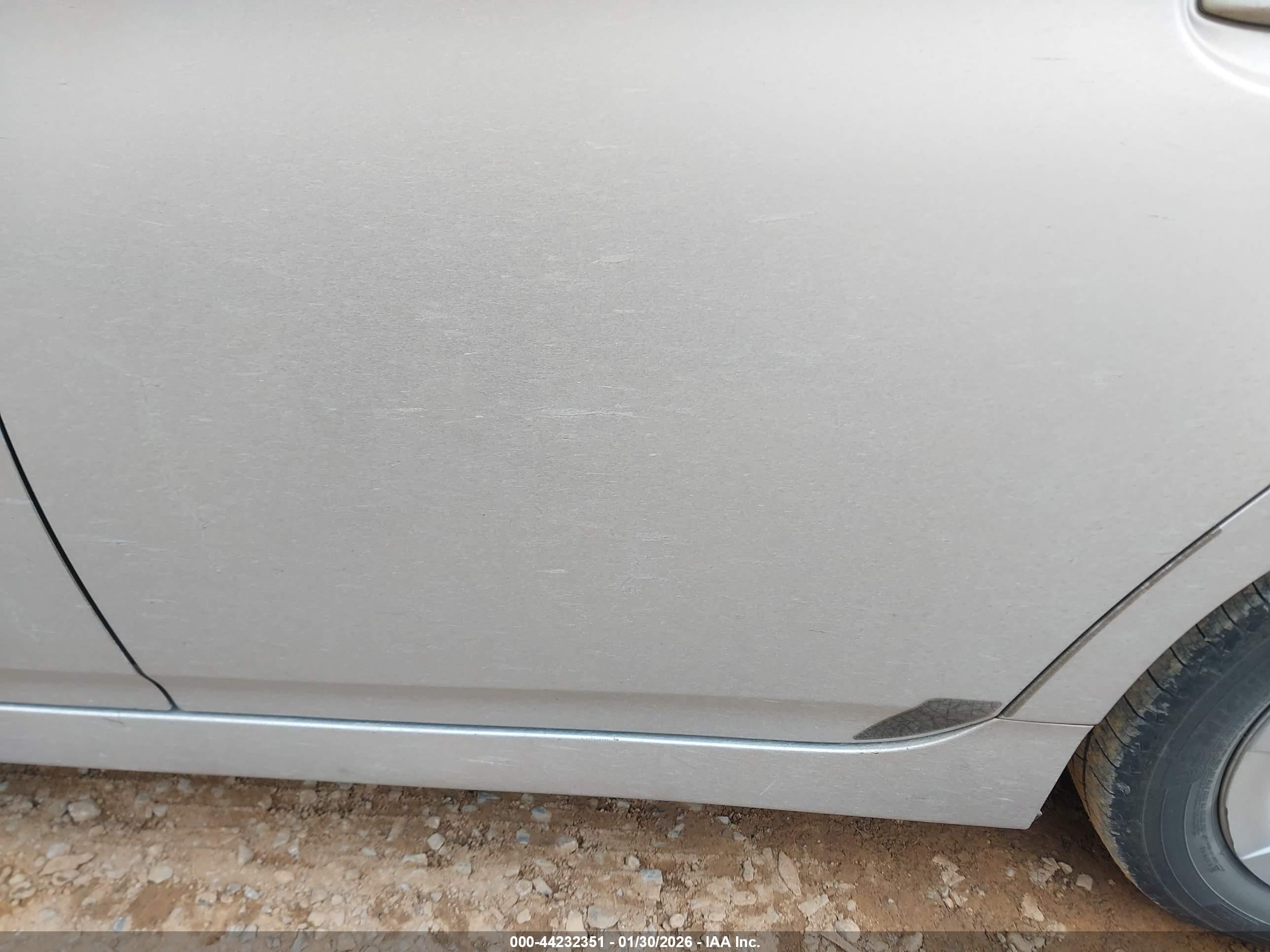 TOYOTA PRIUS image 6
