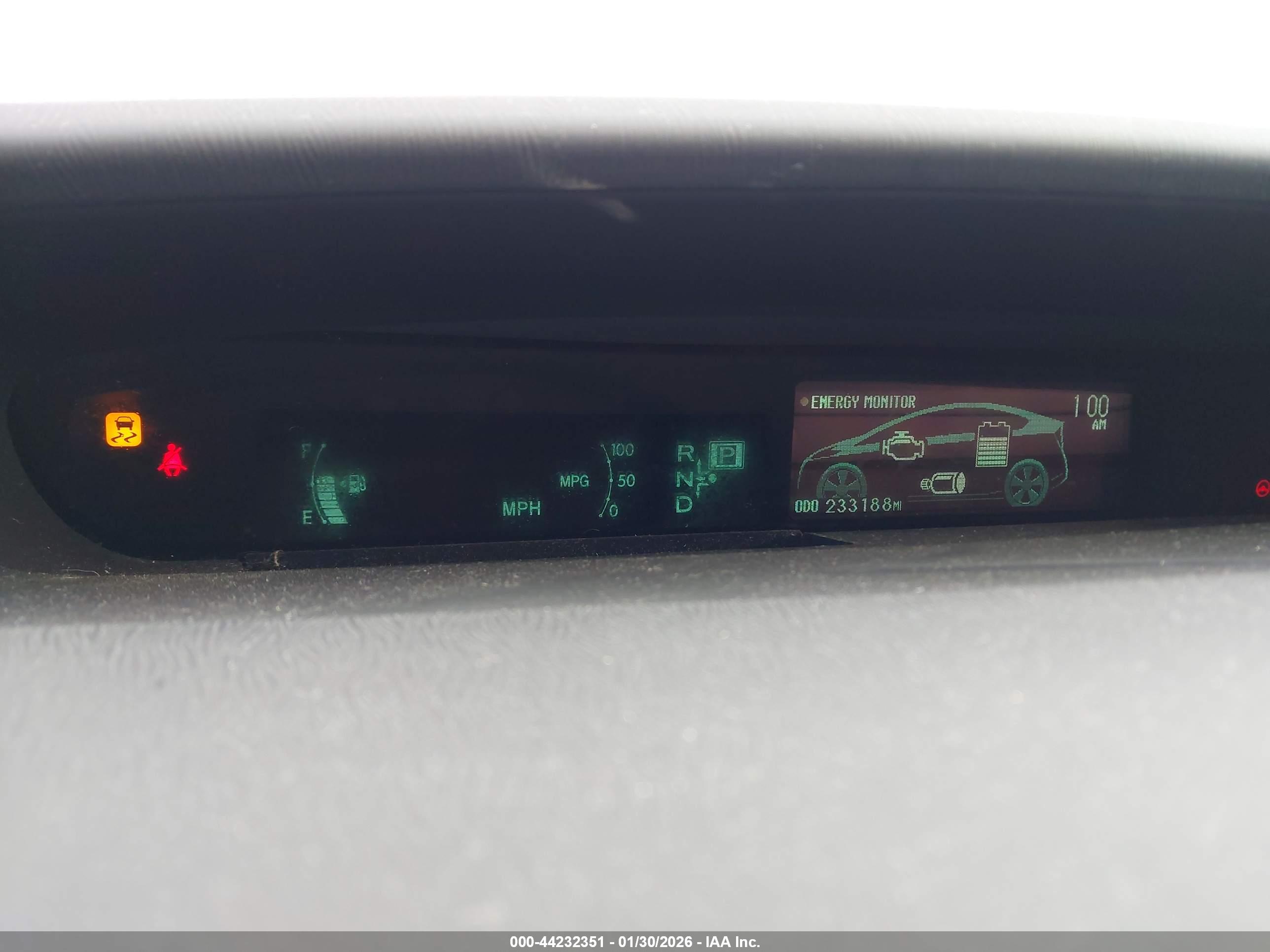 TOYOTA PRIUS image 7