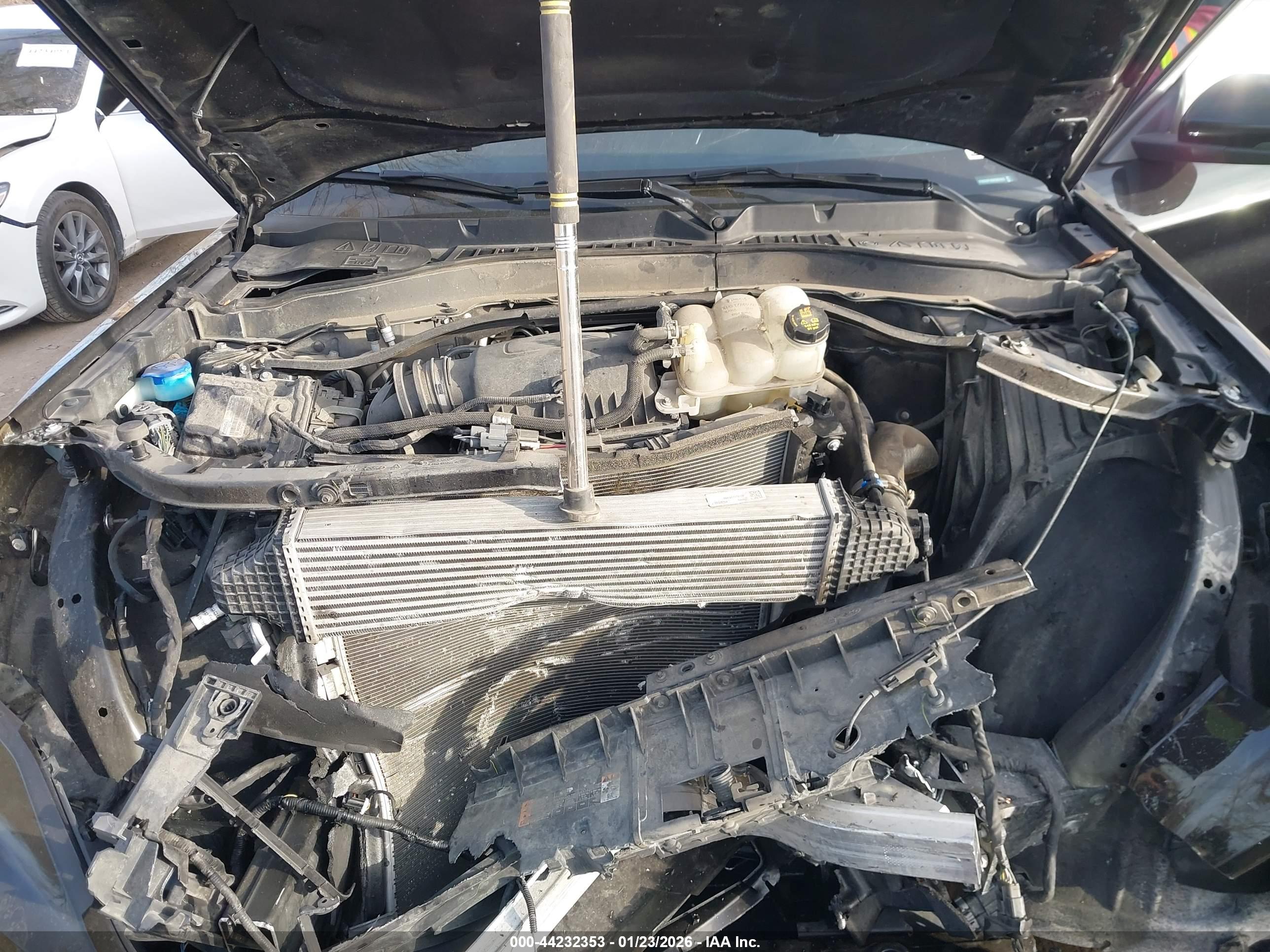 FORD EXPLORER image 10