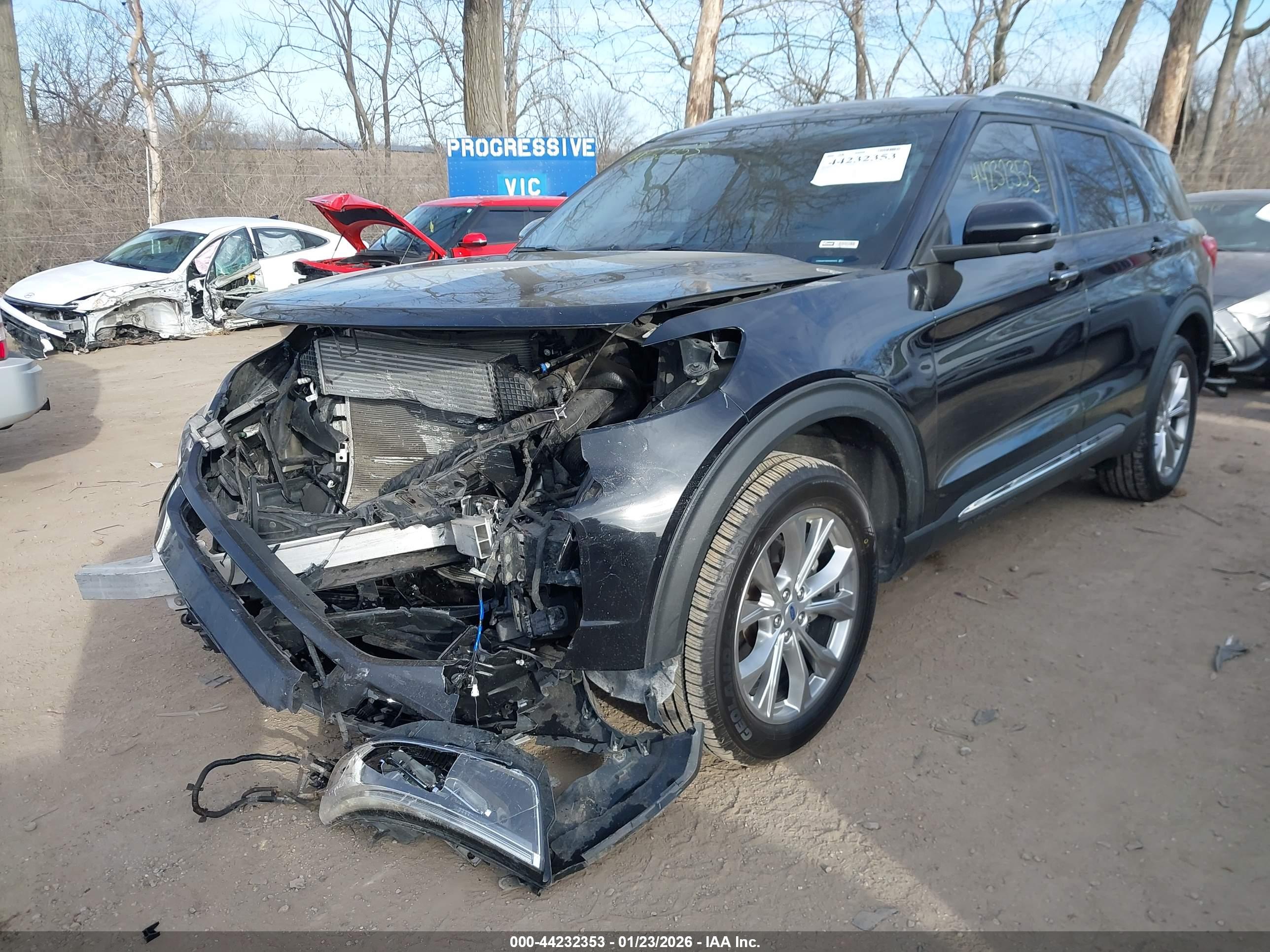 FORD EXPLORER image 6