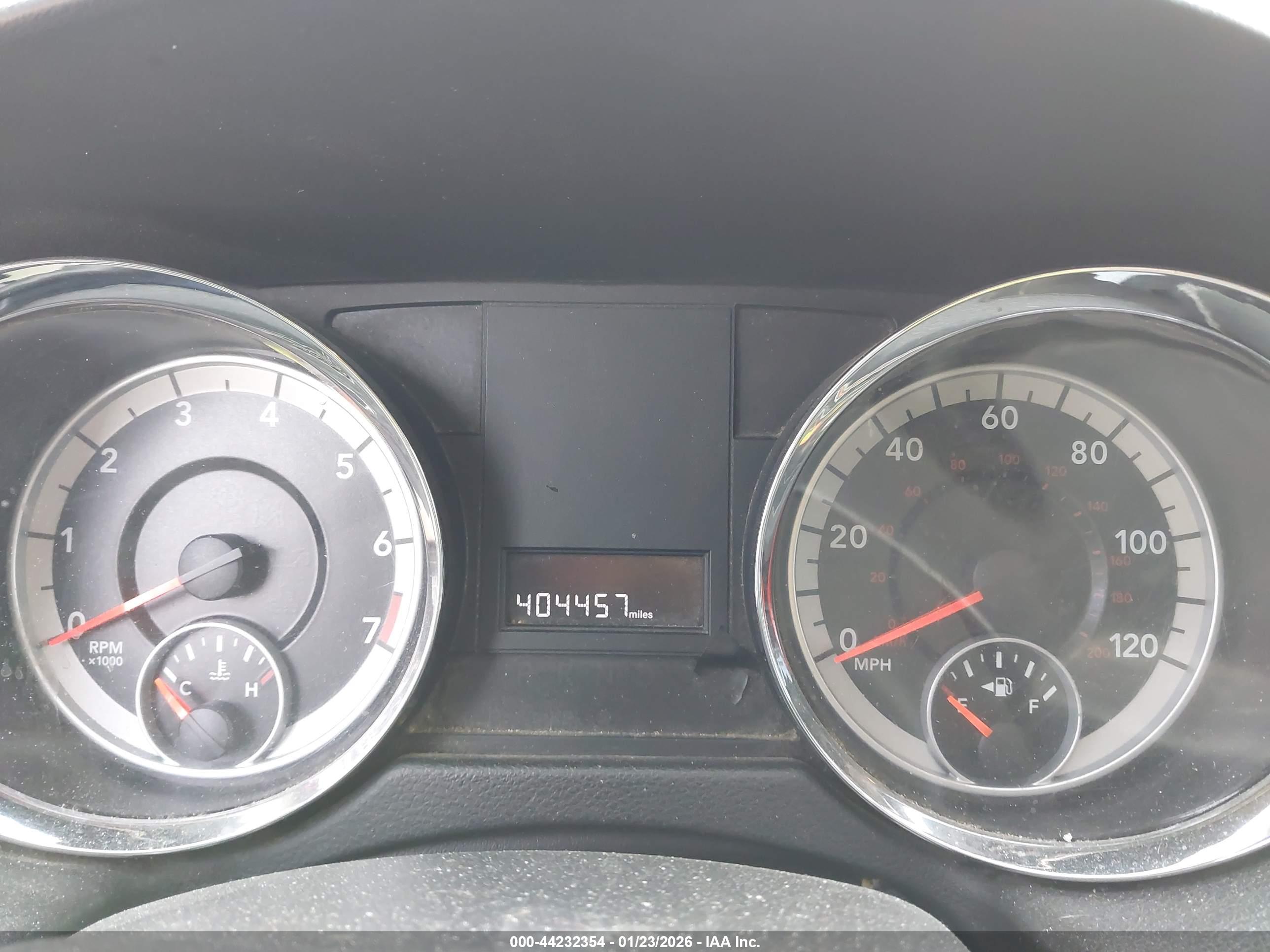 DODGE GRAND image 7