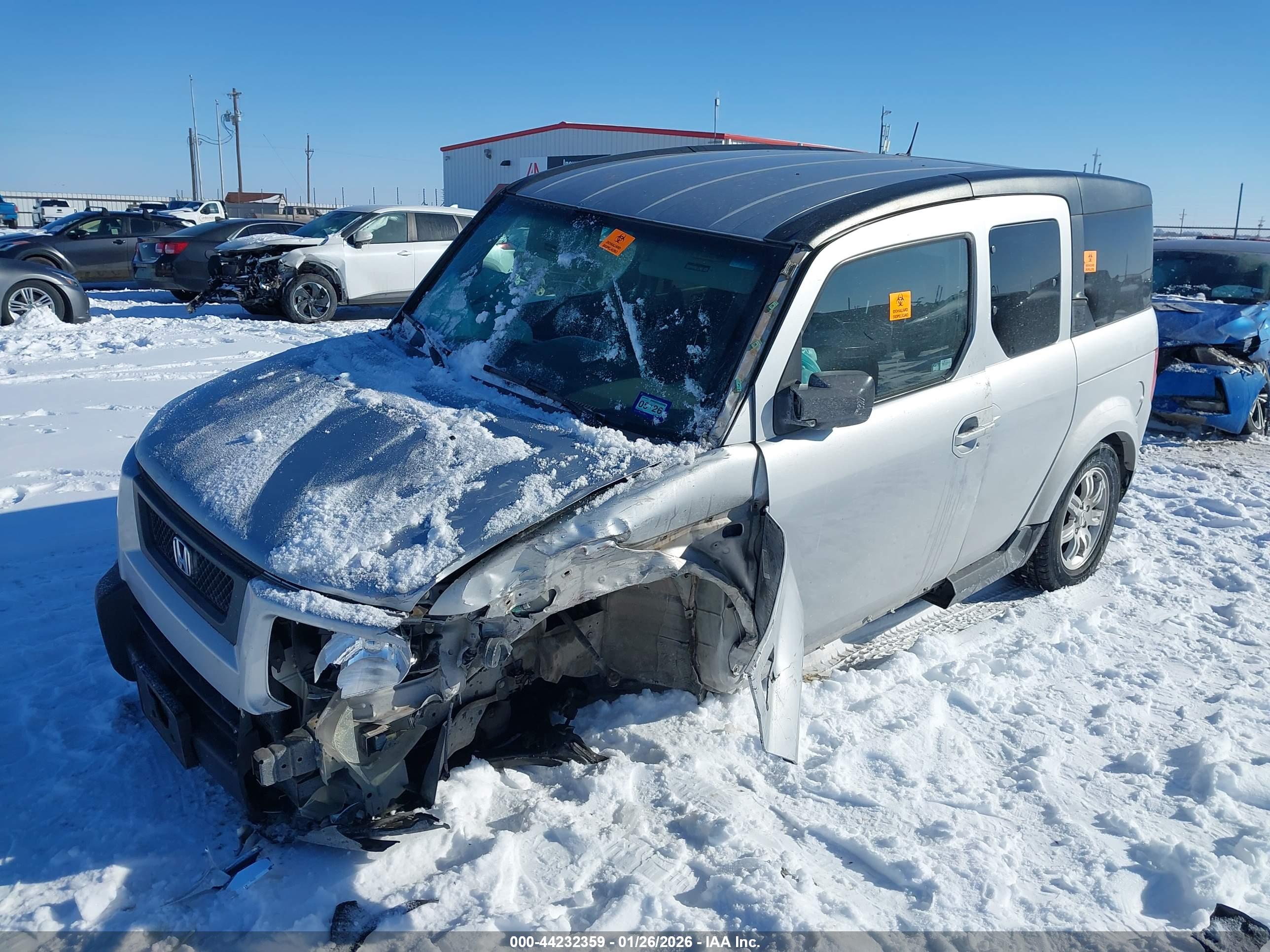 HONDA ELEMENT image 2
