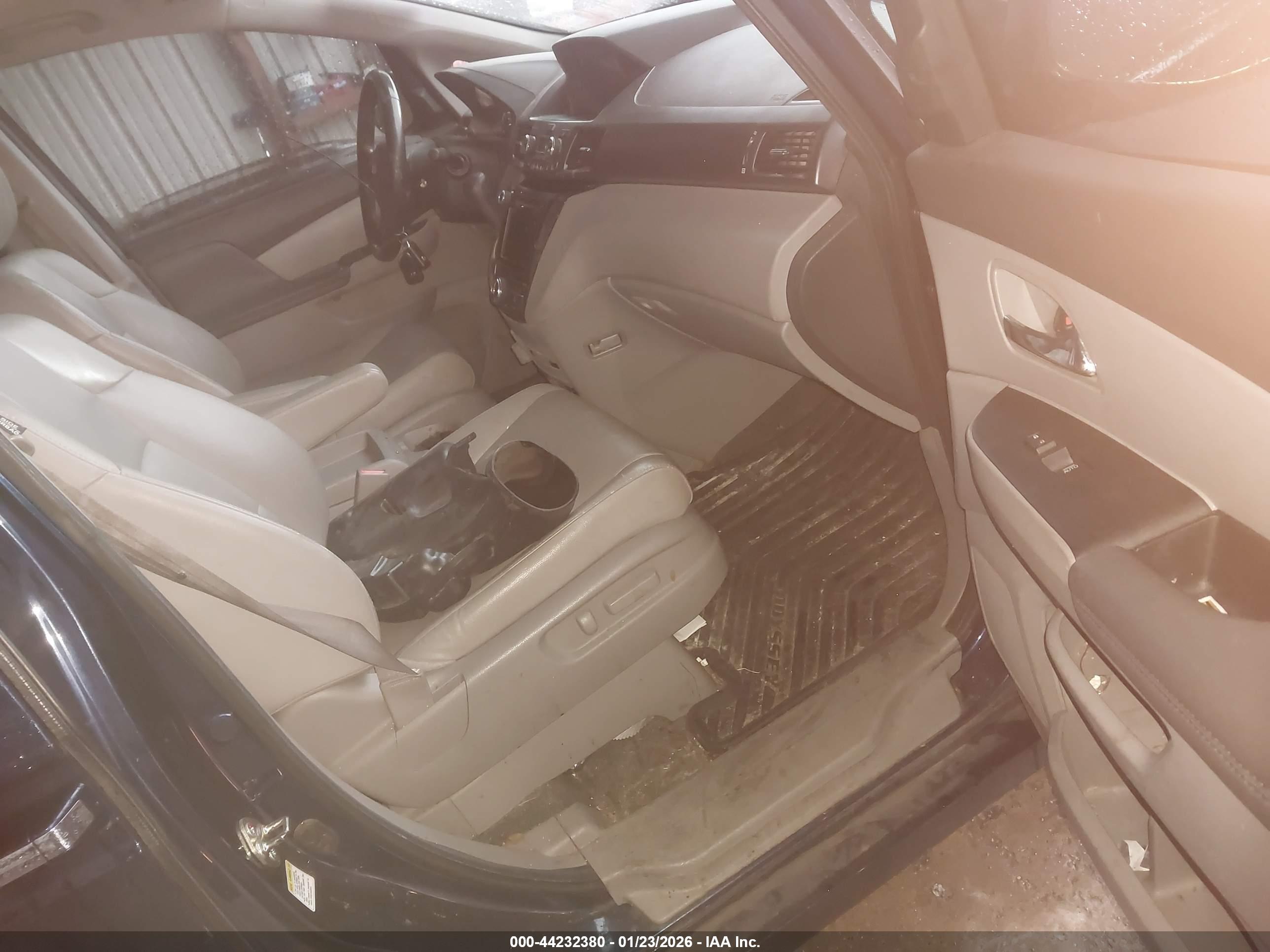HONDA ODYSSEY image 5