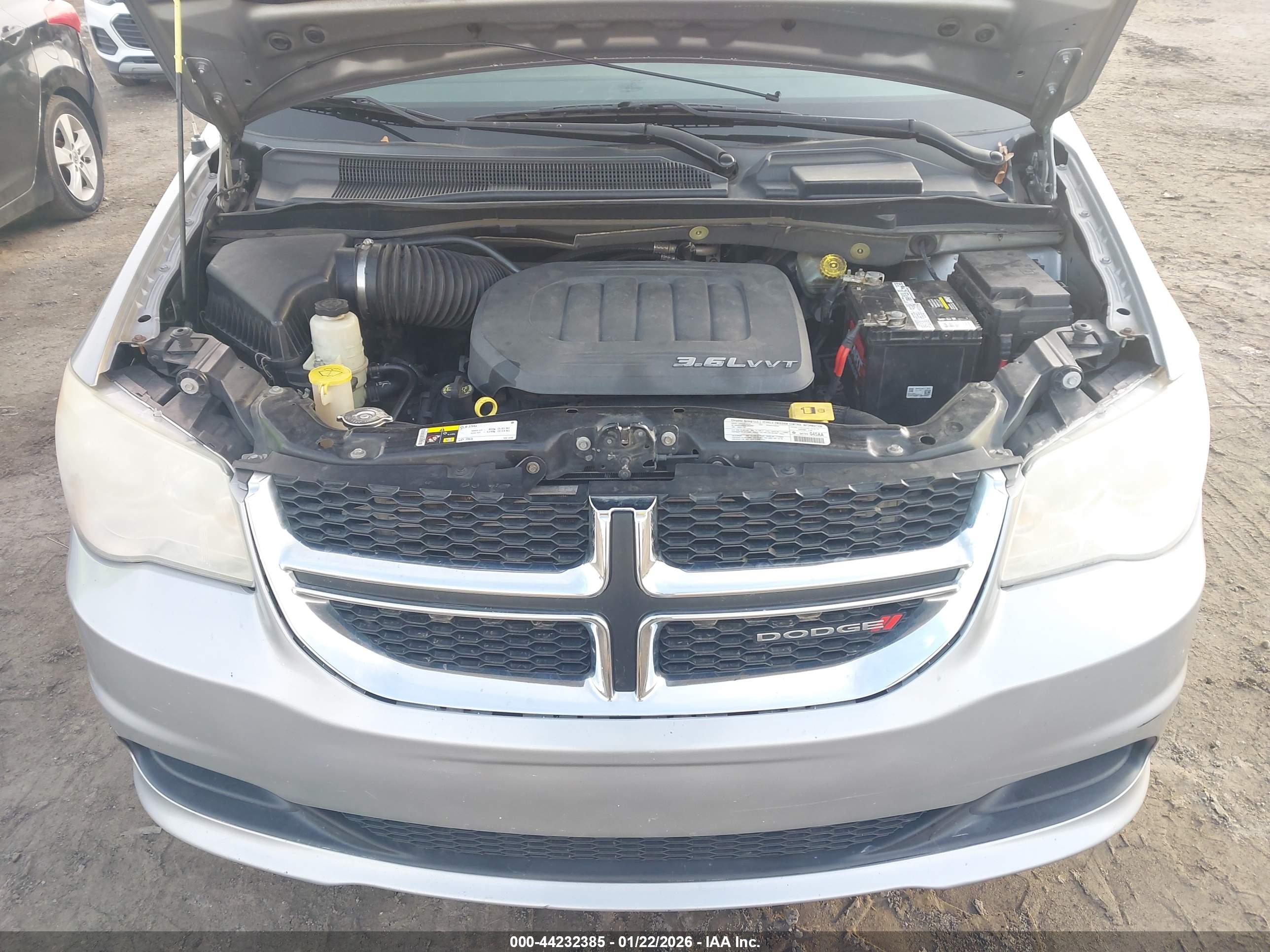 DODGE GRAND image 10
