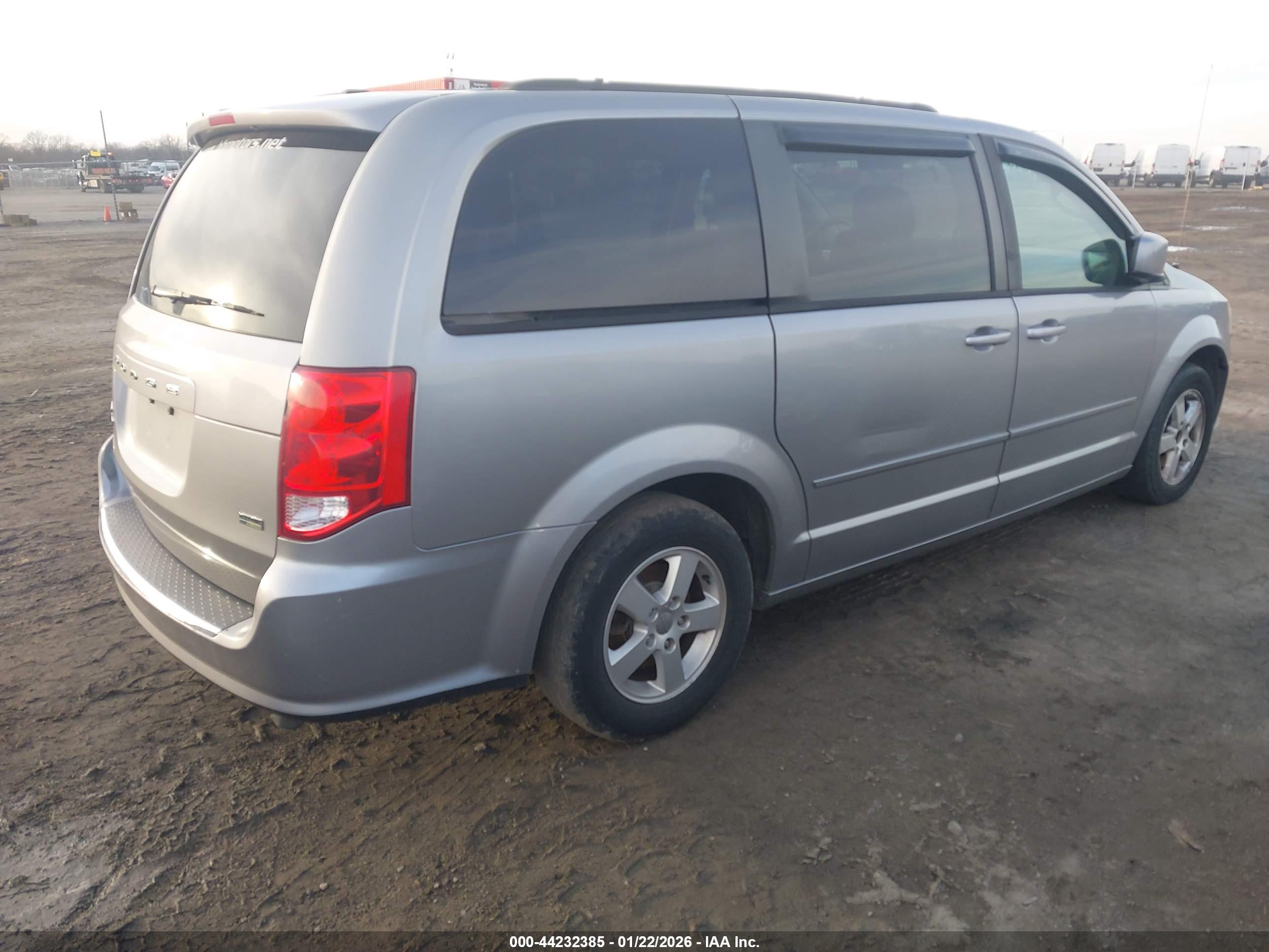 DODGE GRAND image 4