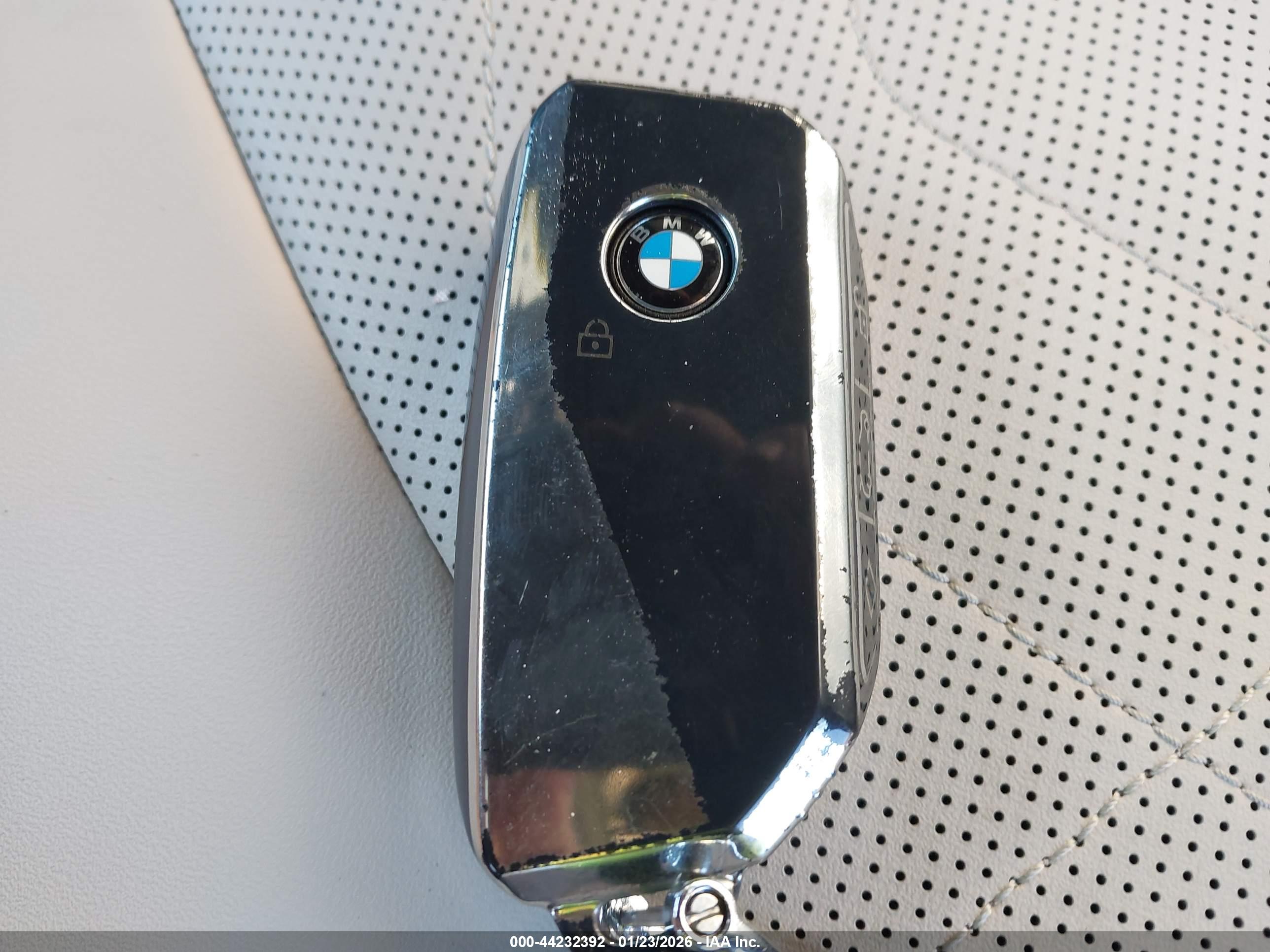BMW X1 image 11