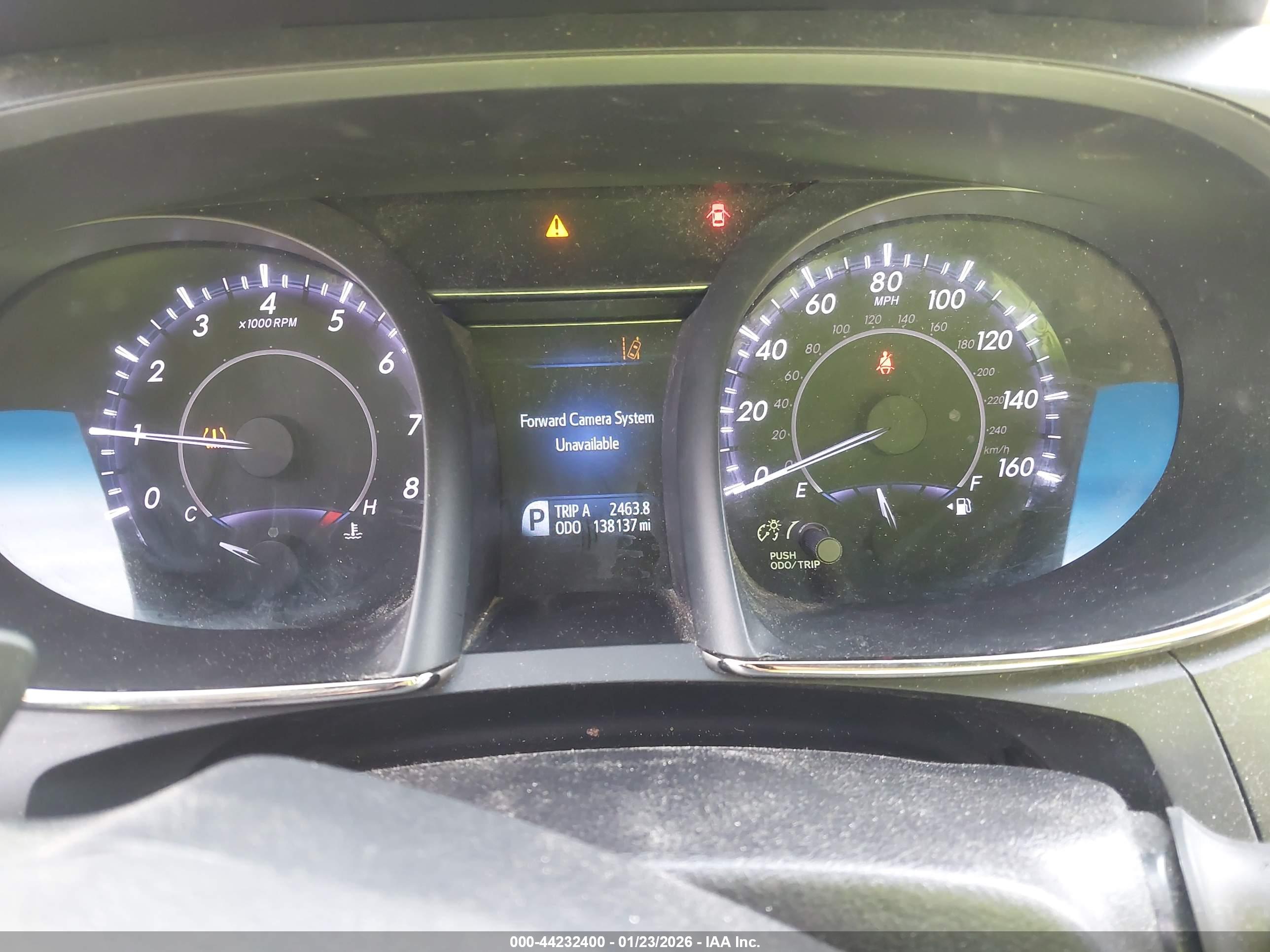 TOYOTA AVALON image 7