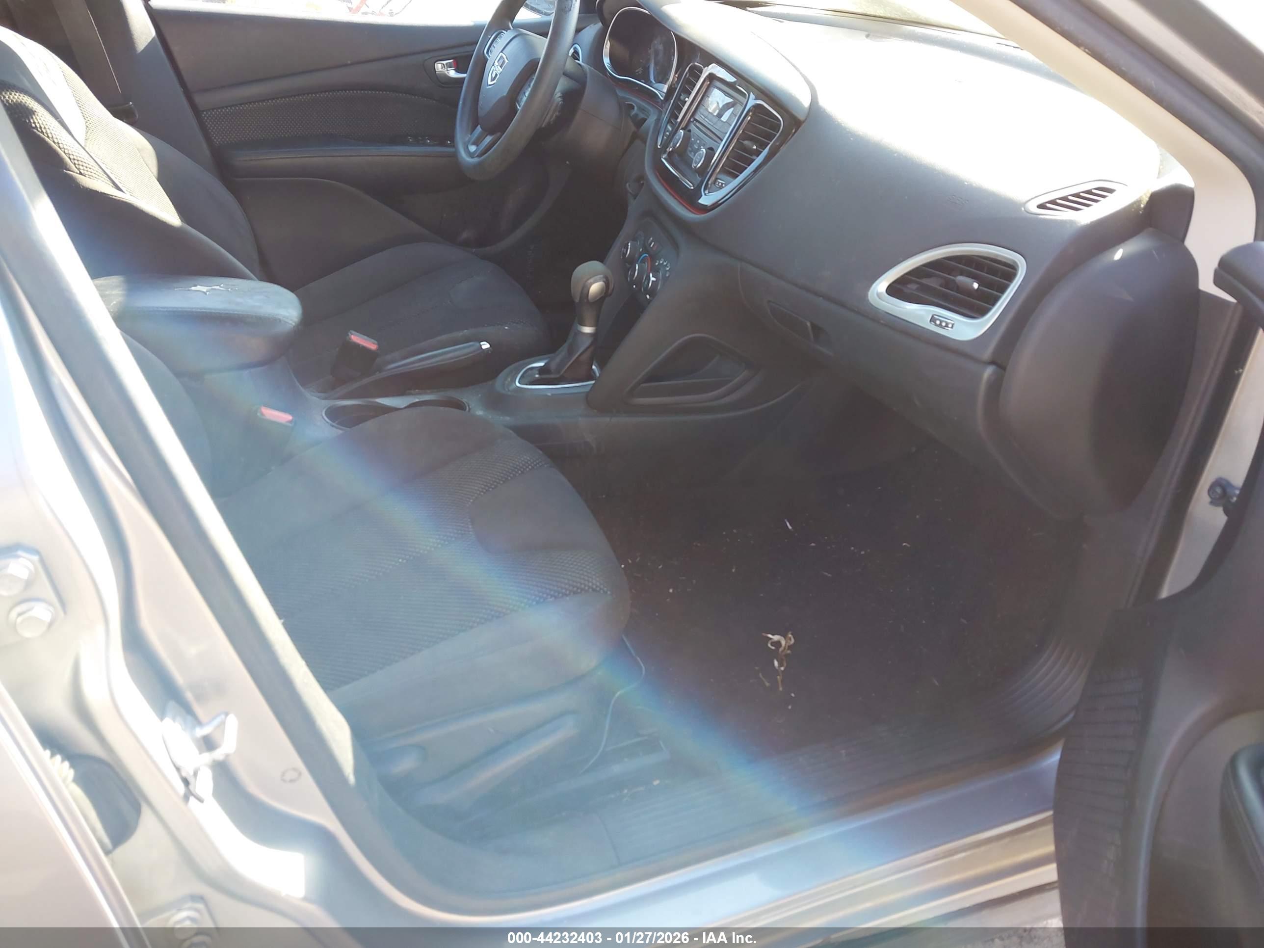 DODGE DART image 5