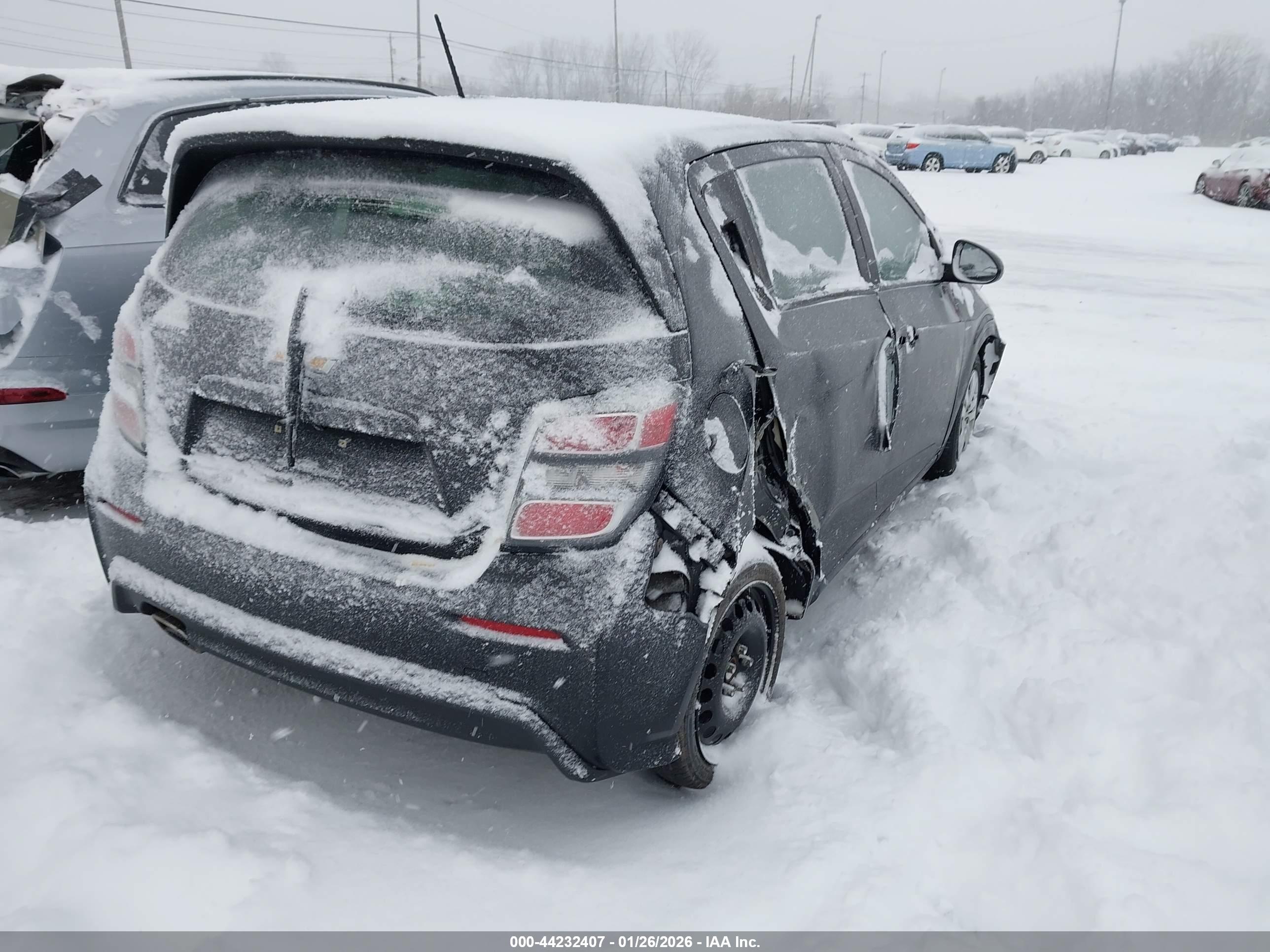 CHEVROLET SONIC image 4
