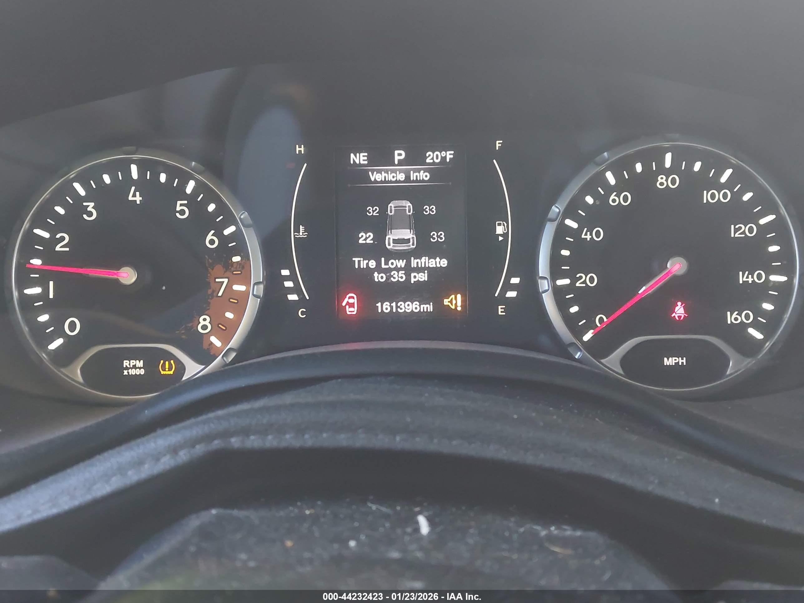 JEEP RENEGADE image 7